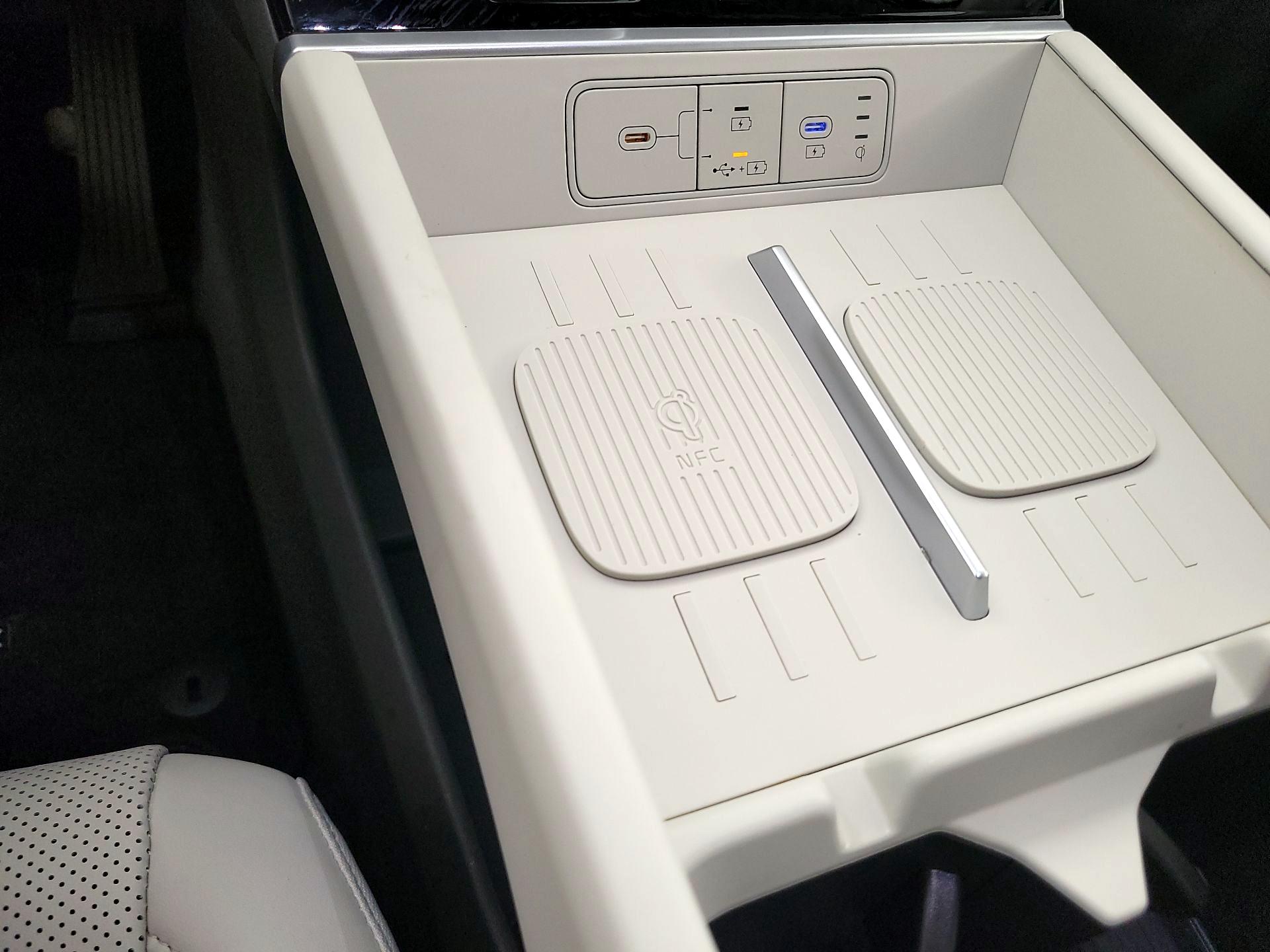 Thumbnail: 2025 Hyundai Santa Fe - 18