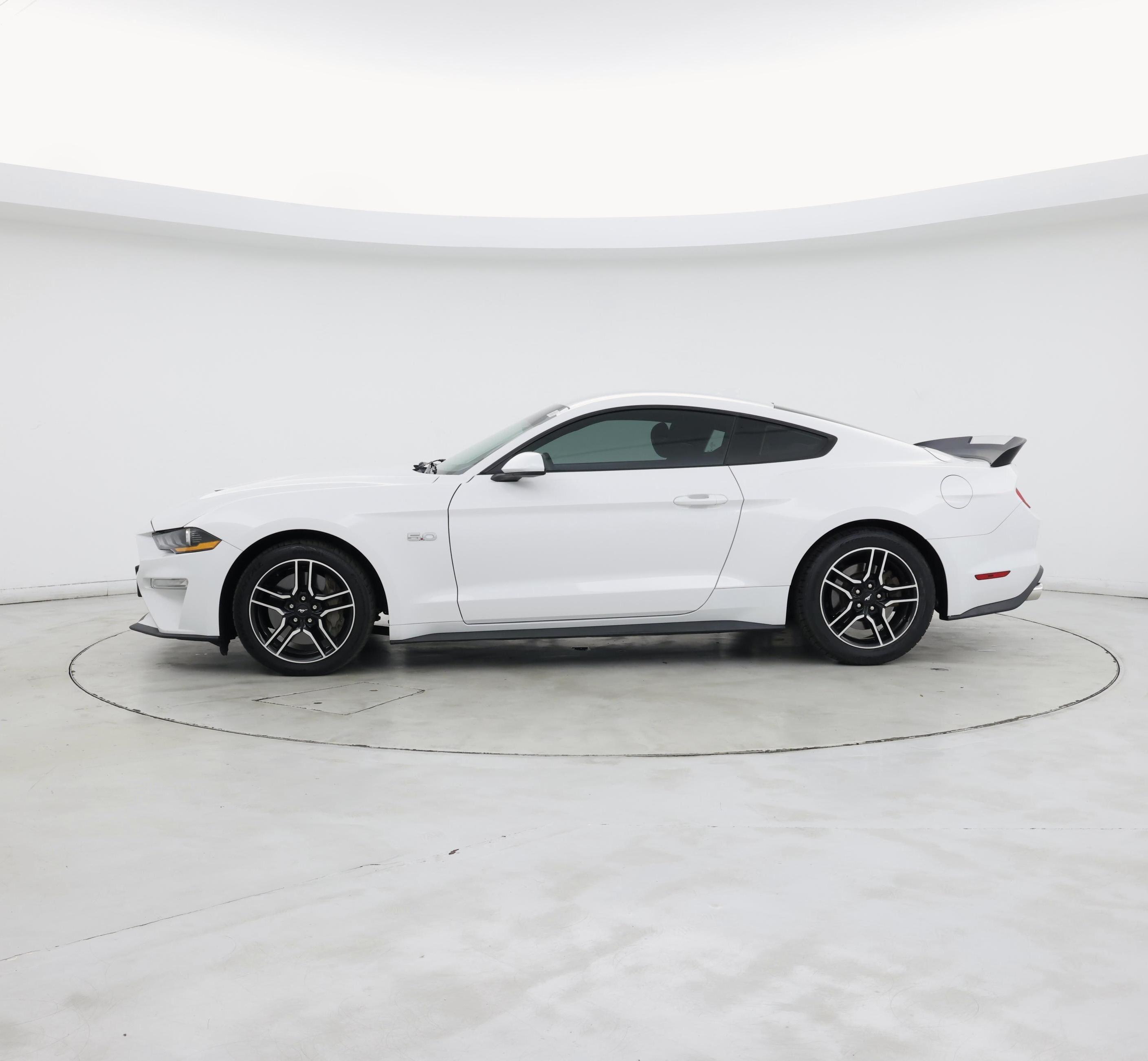 Thumbnail: 2020 Ford Mustang - 3
