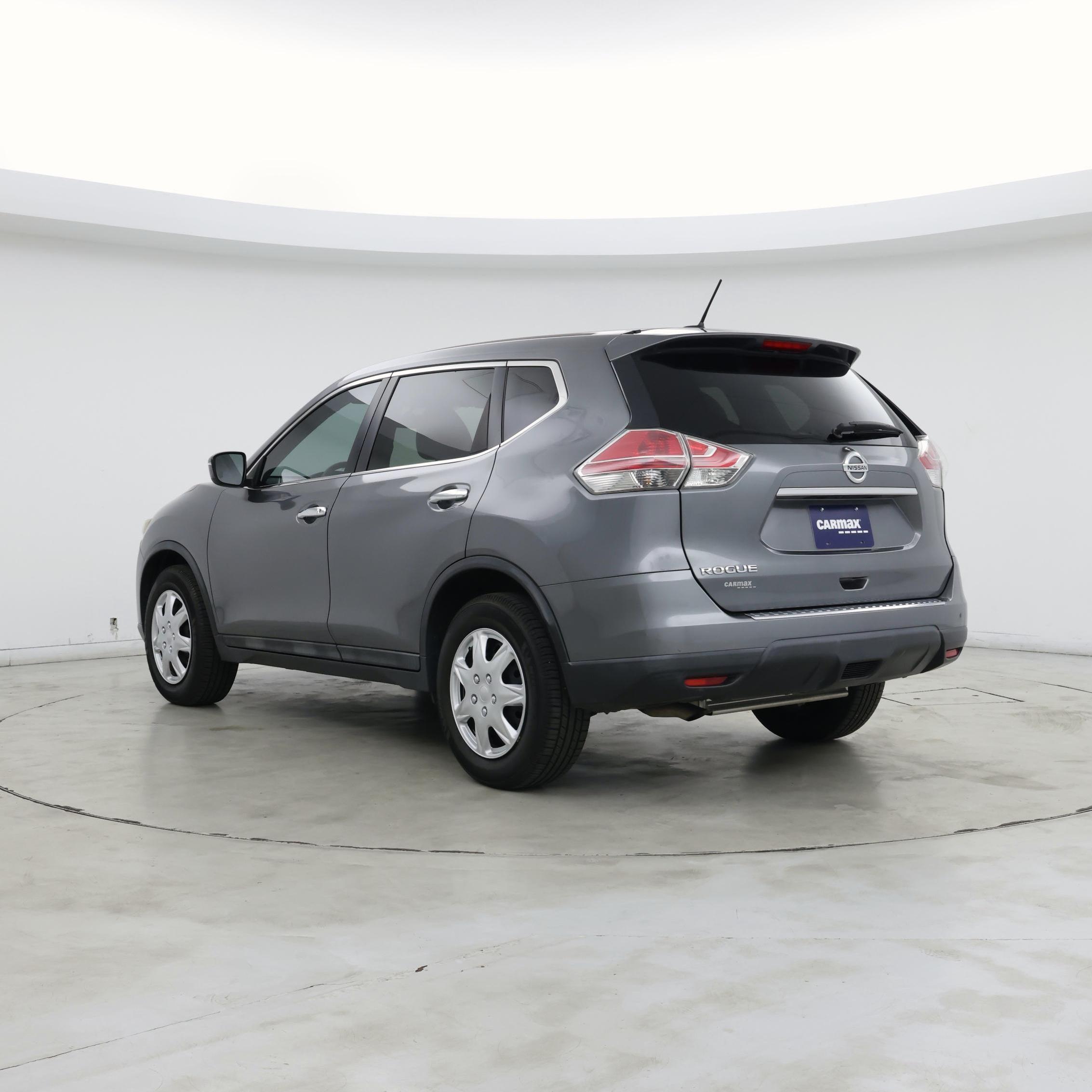 Thumbnail: 2015 Nissan Rogue - 2