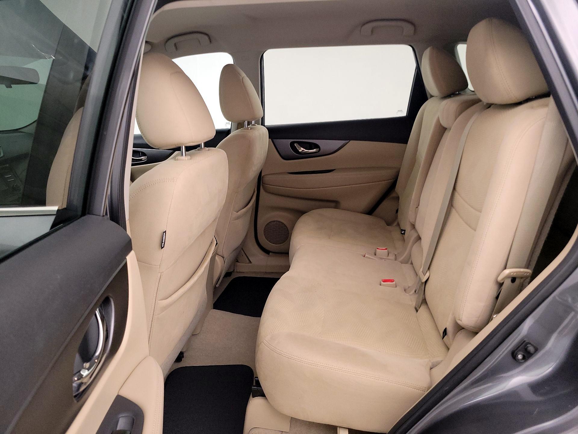 Thumbnail: 2015 Nissan Rogue - 19