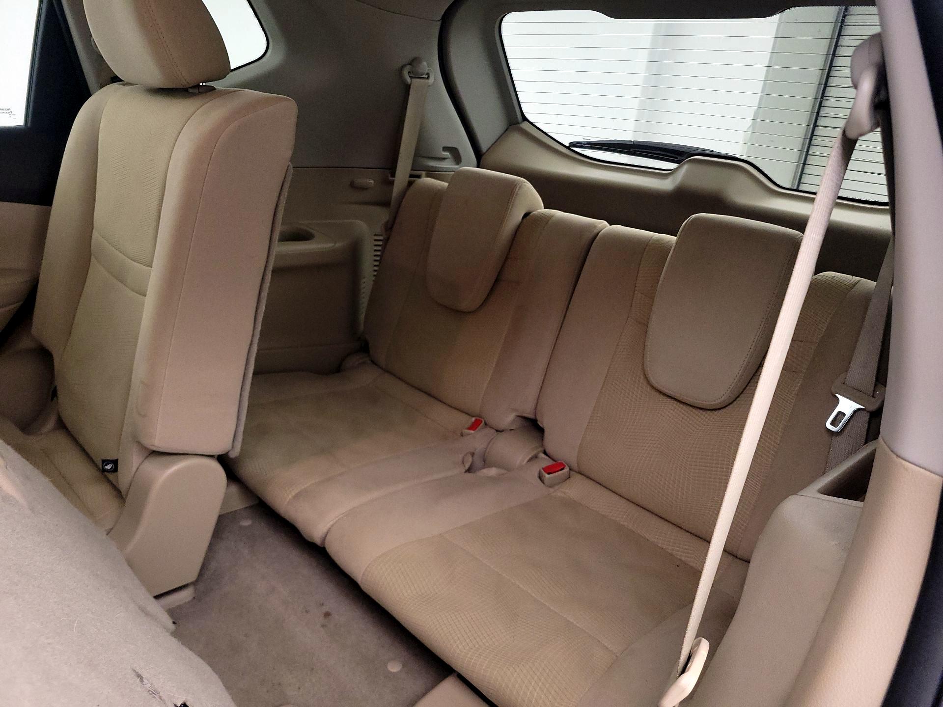 Thumbnail: 2015 Nissan Rogue - 20