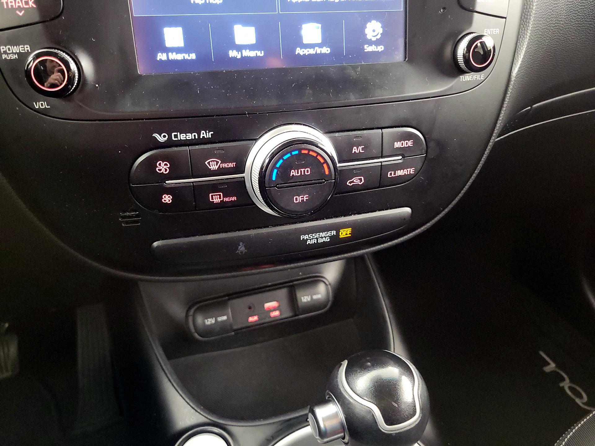 Thumbnail: 2017 Kia Soul - 16