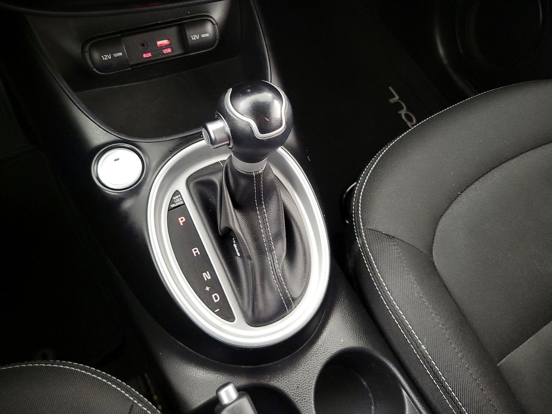 Thumbnail: 2017 Kia Soul - 17