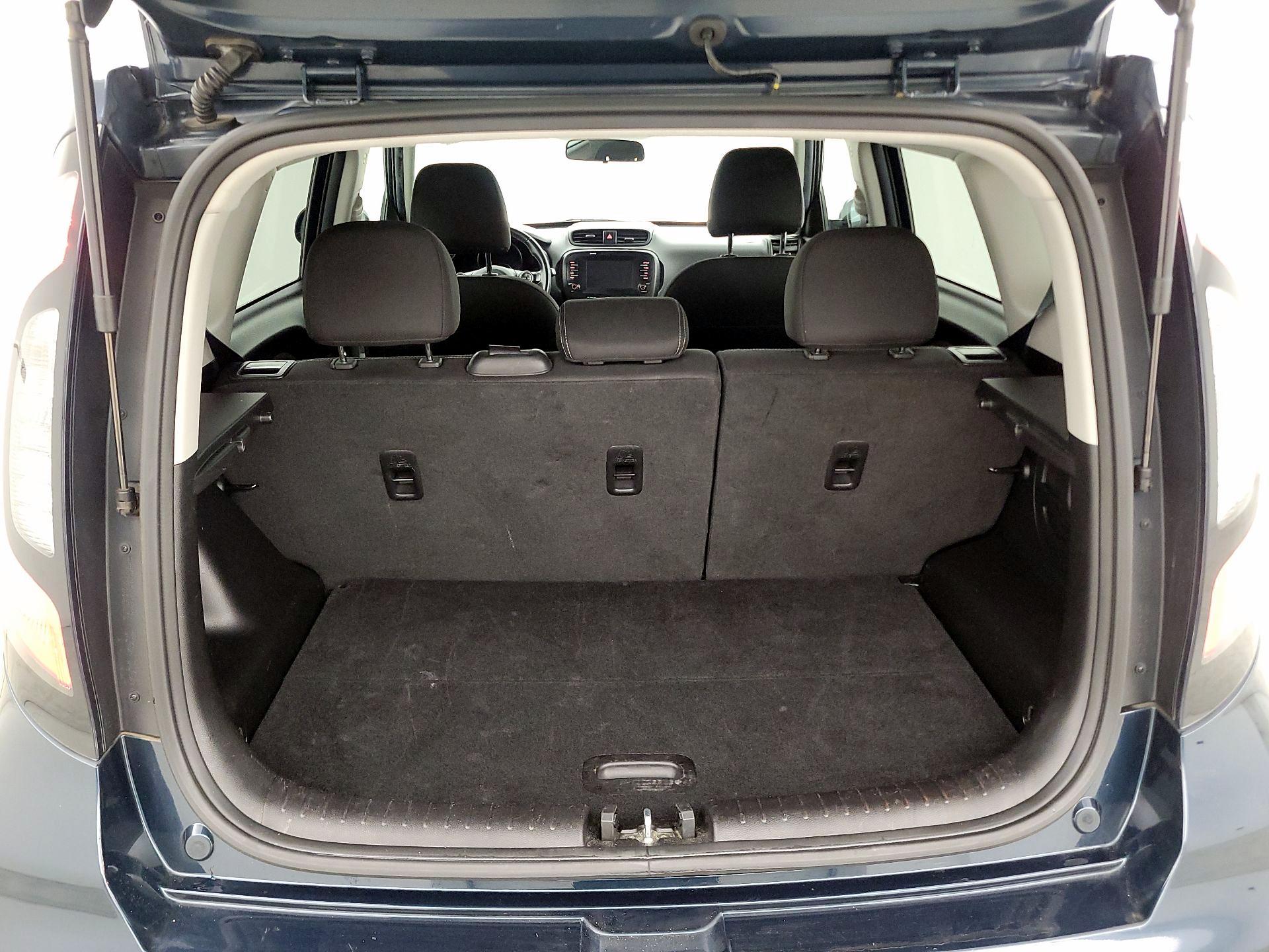 Thumbnail: 2017 Kia Soul - 20