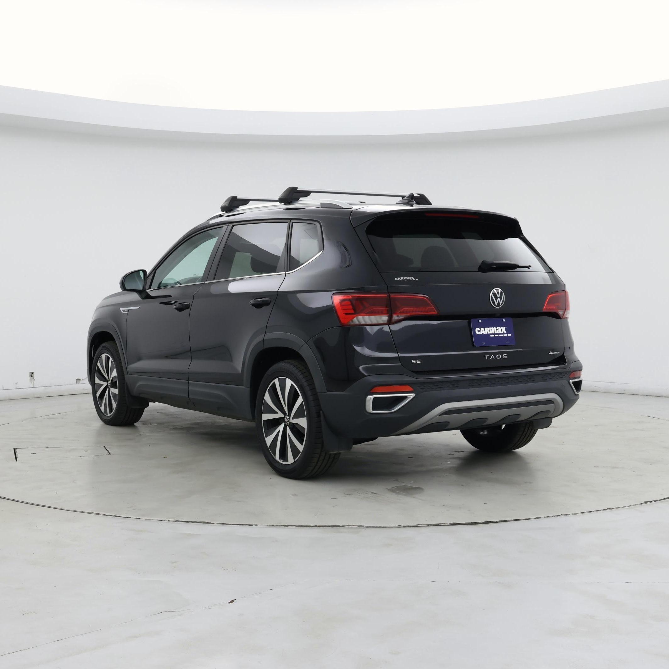 Thumbnail: 2022 Volkswagen Taos - 2