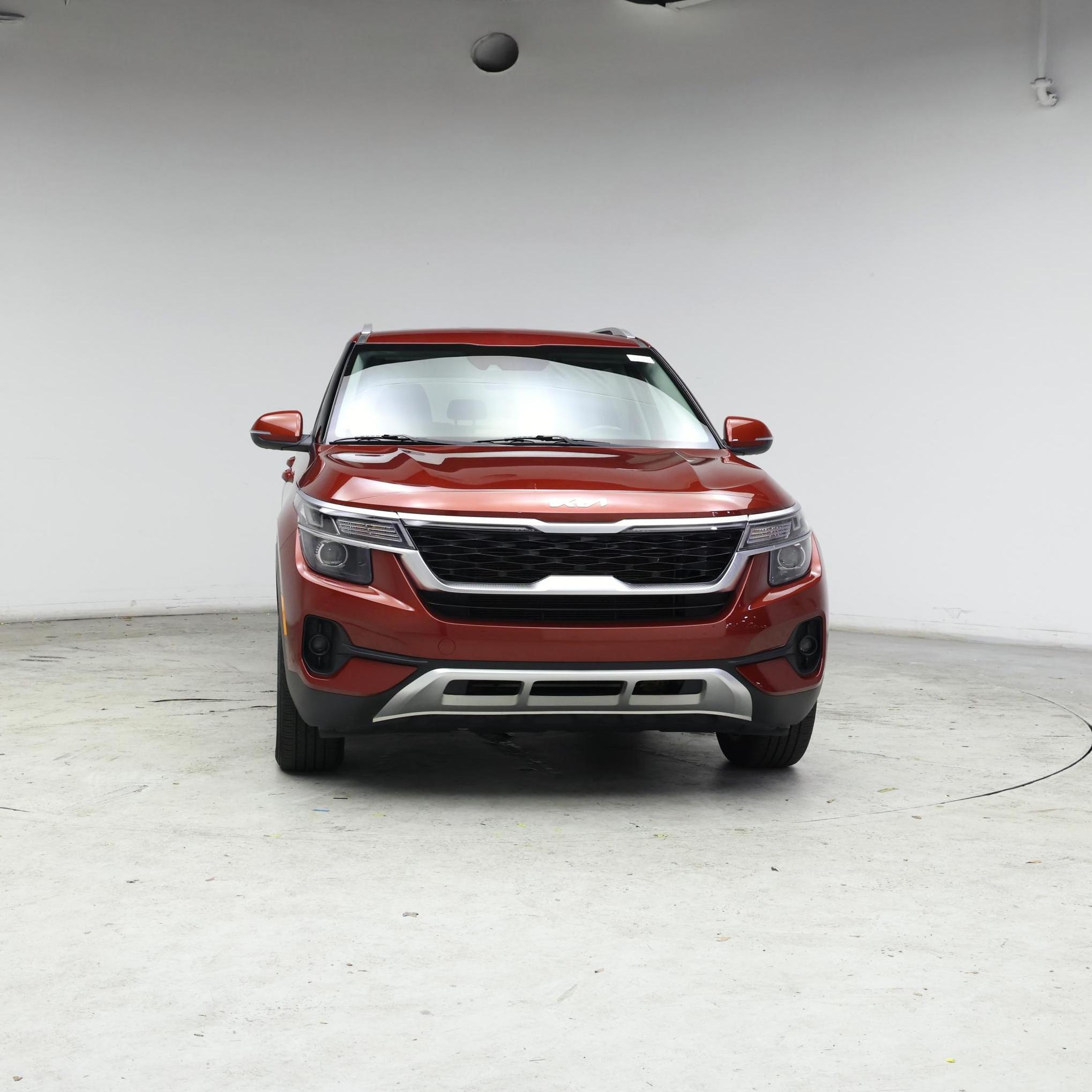 Thumbnail: 2023 Kia Seltos - 5