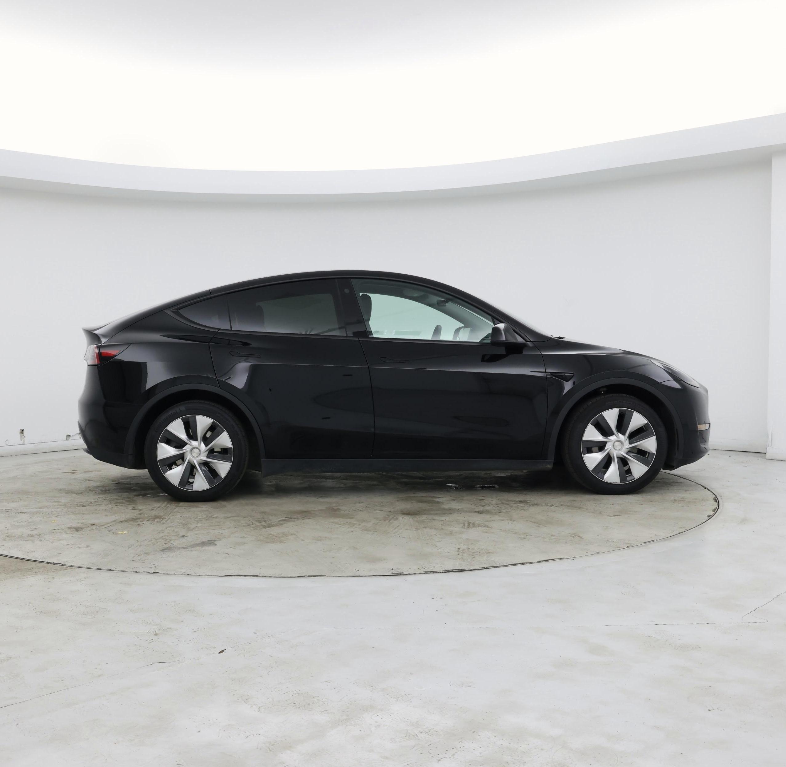 Thumbnail: 2023 Tesla Model Y - 7