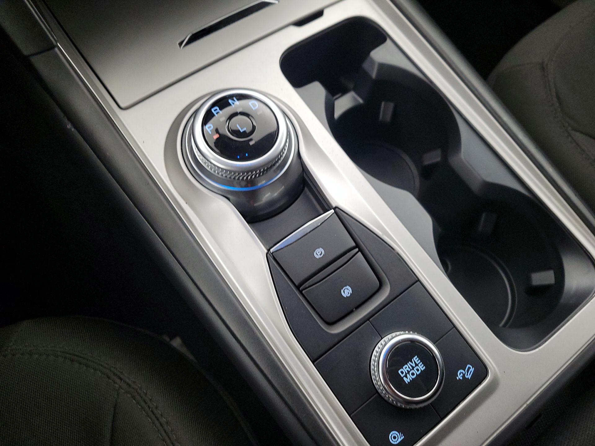 Thumbnail: 2022 Ford Explorer - 17