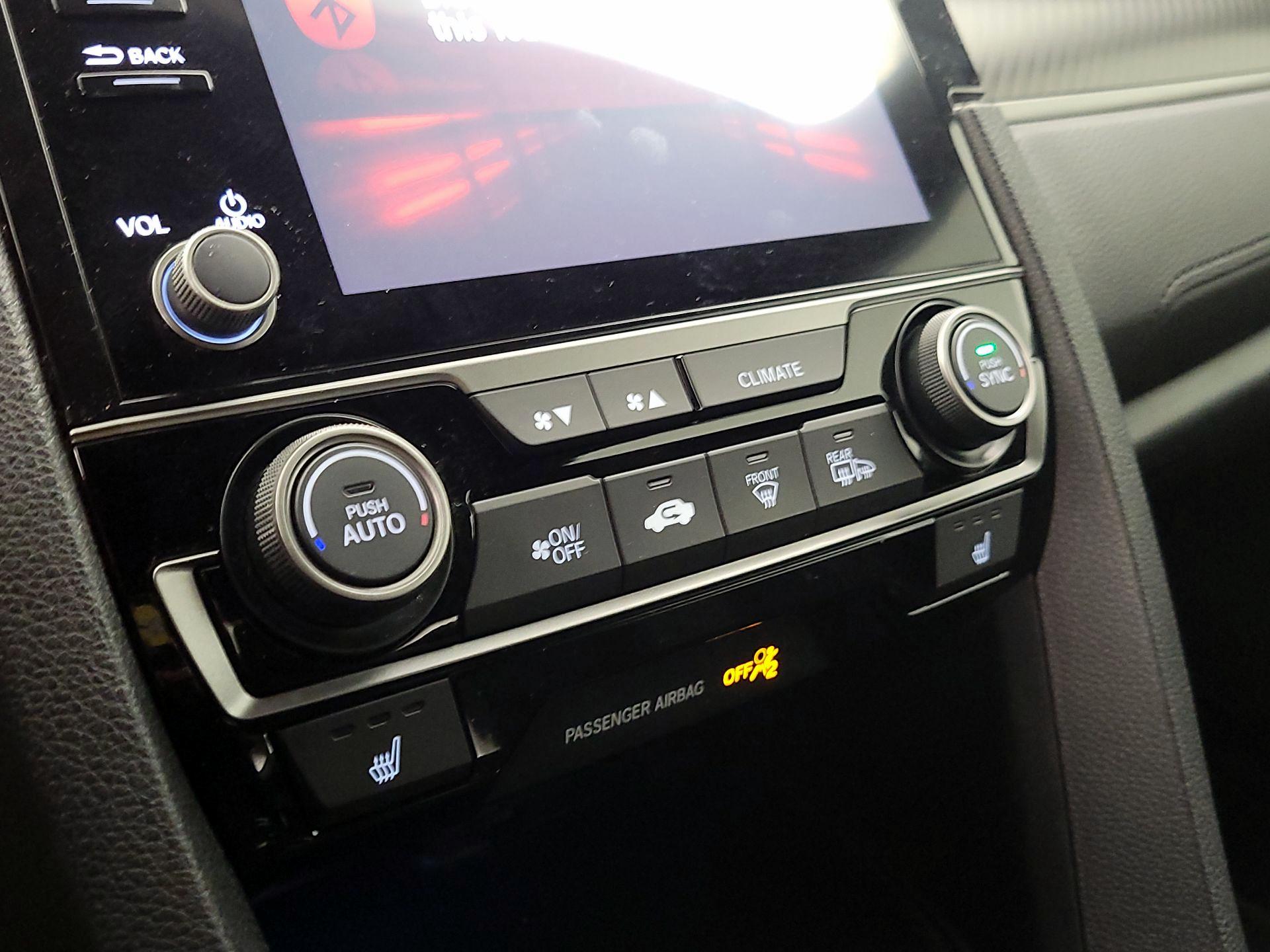 Thumbnail: 2019 Honda Civic - 16