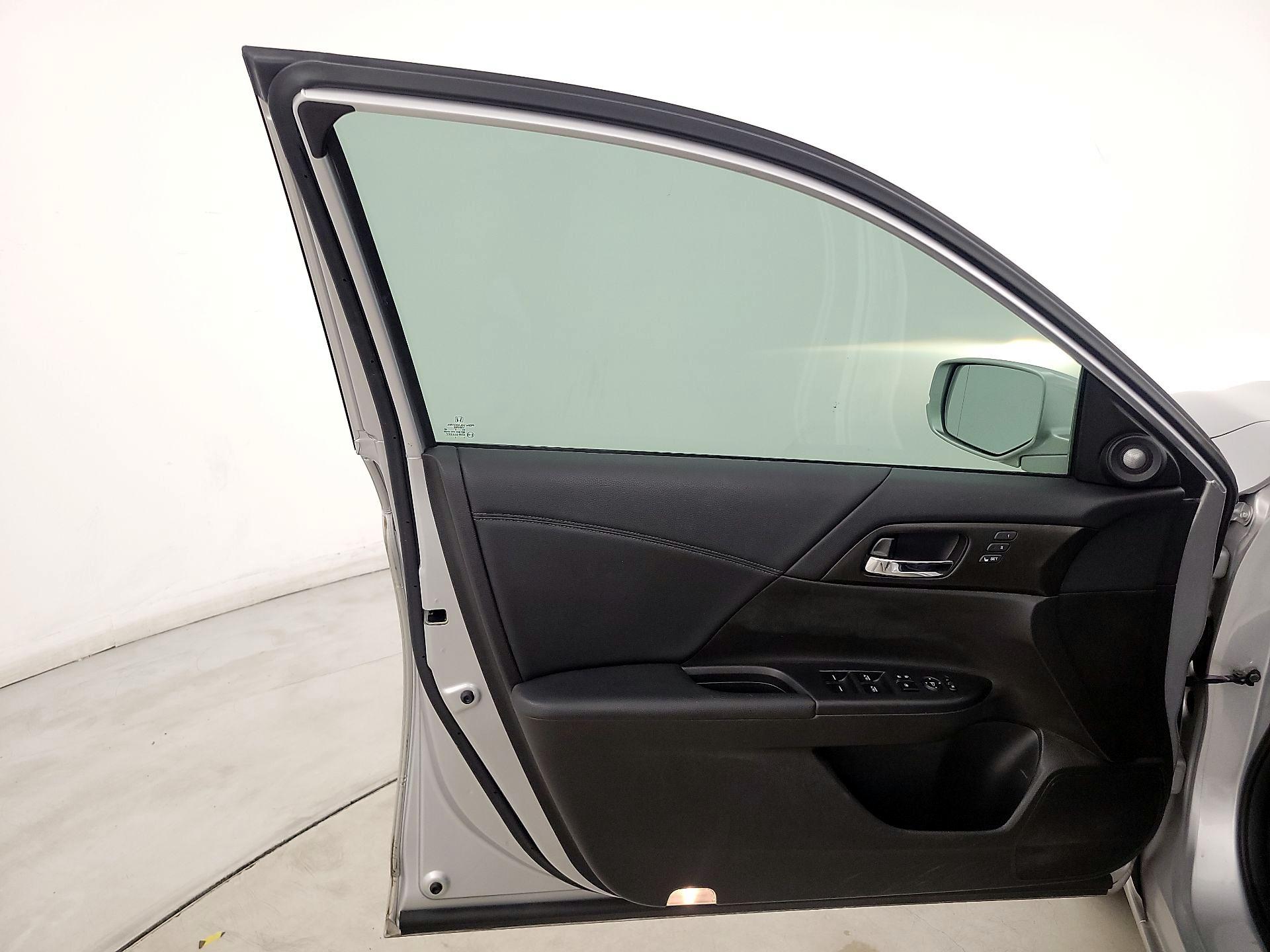 Thumbnail: 2014 Honda Accord - 12