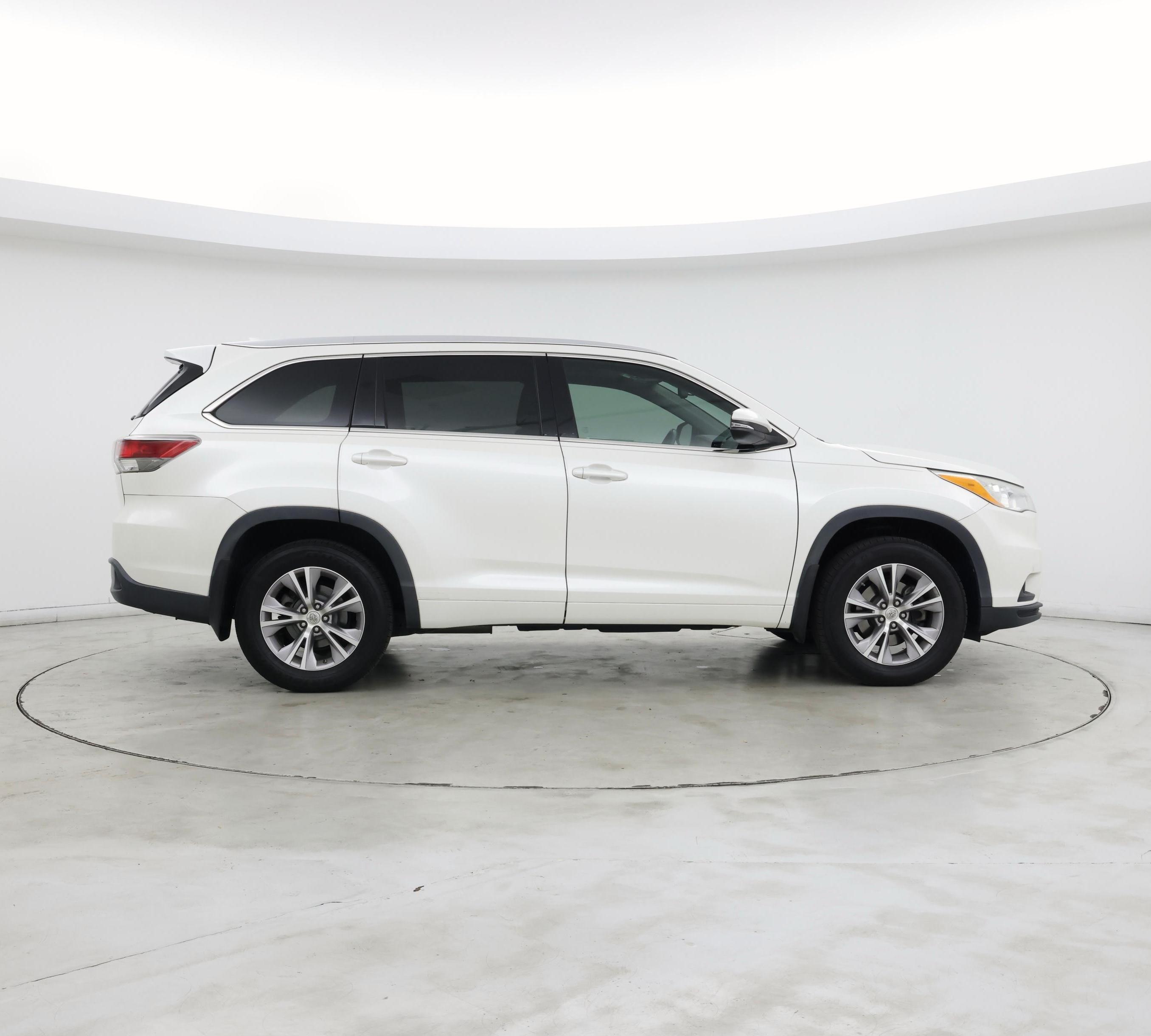 Thumbnail: 2014 Toyota Highlander - 7