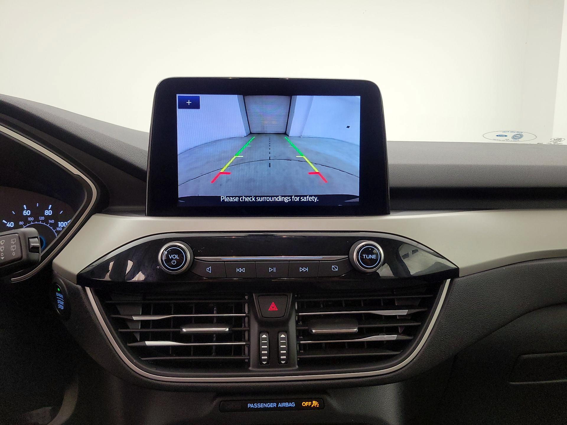 Thumbnail: 2021 Ford Escape - 15