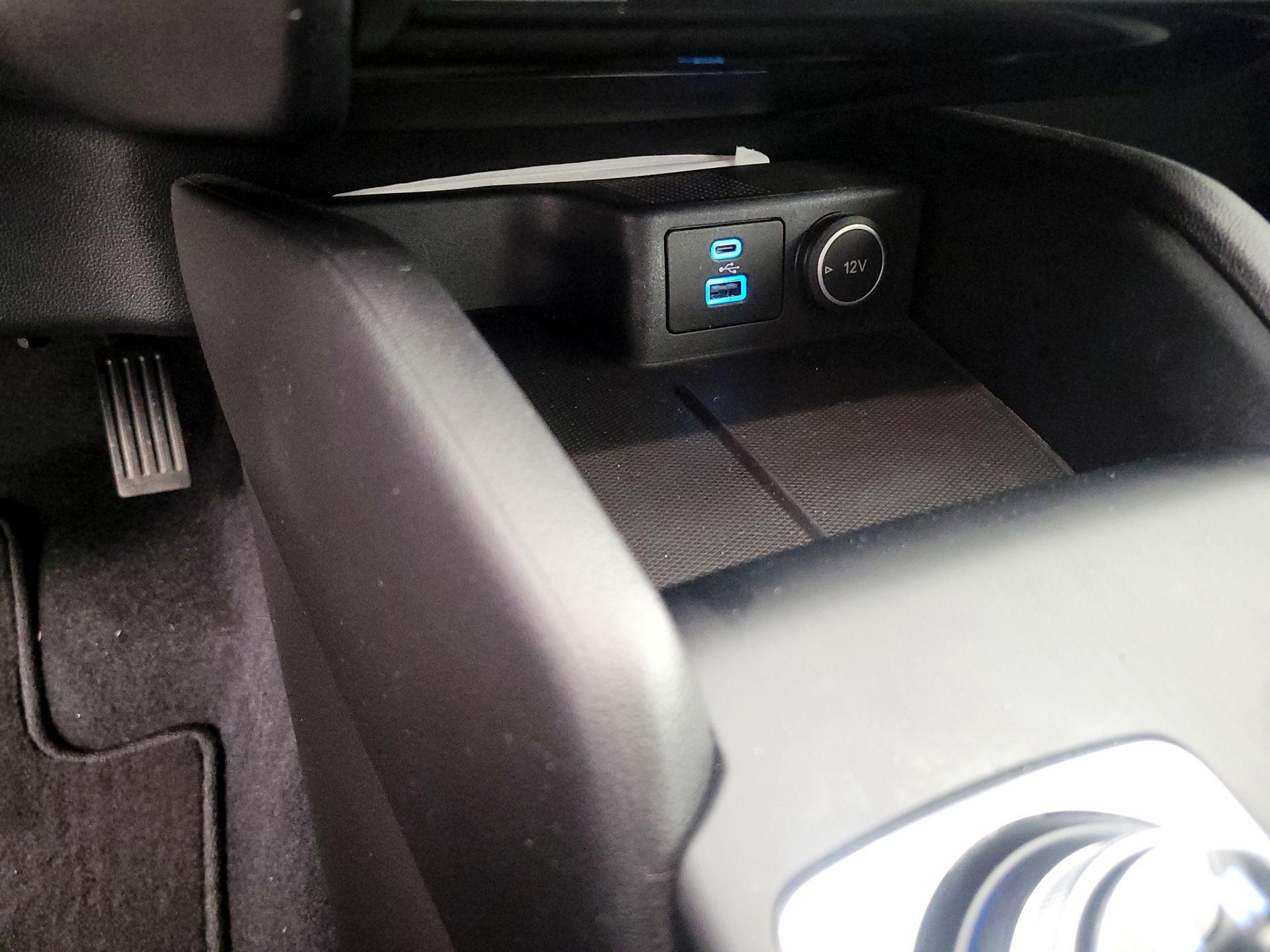 Thumbnail: 2021 Ford Escape - 19