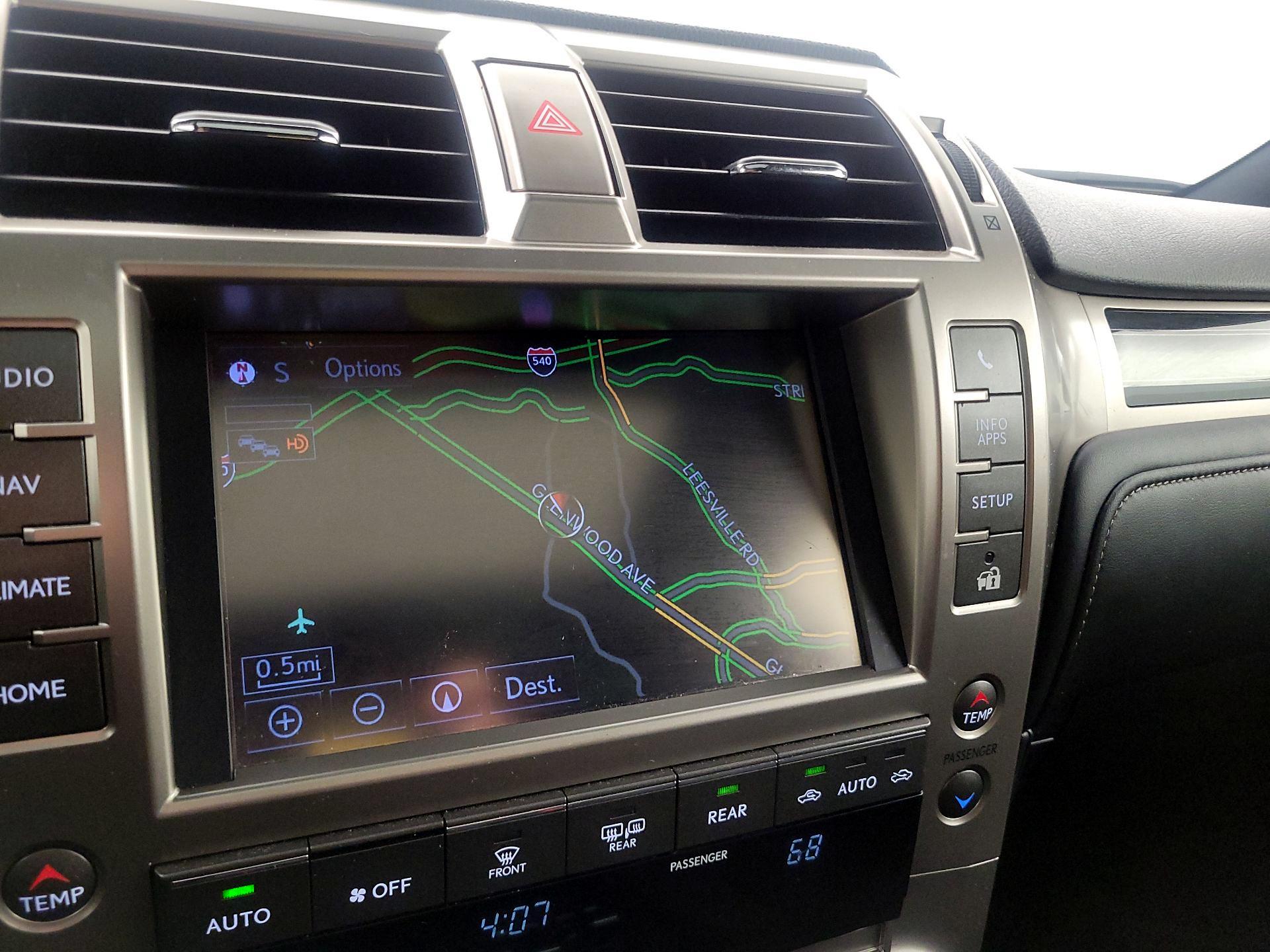 Thumbnail: 2021 Lexus GX - 14