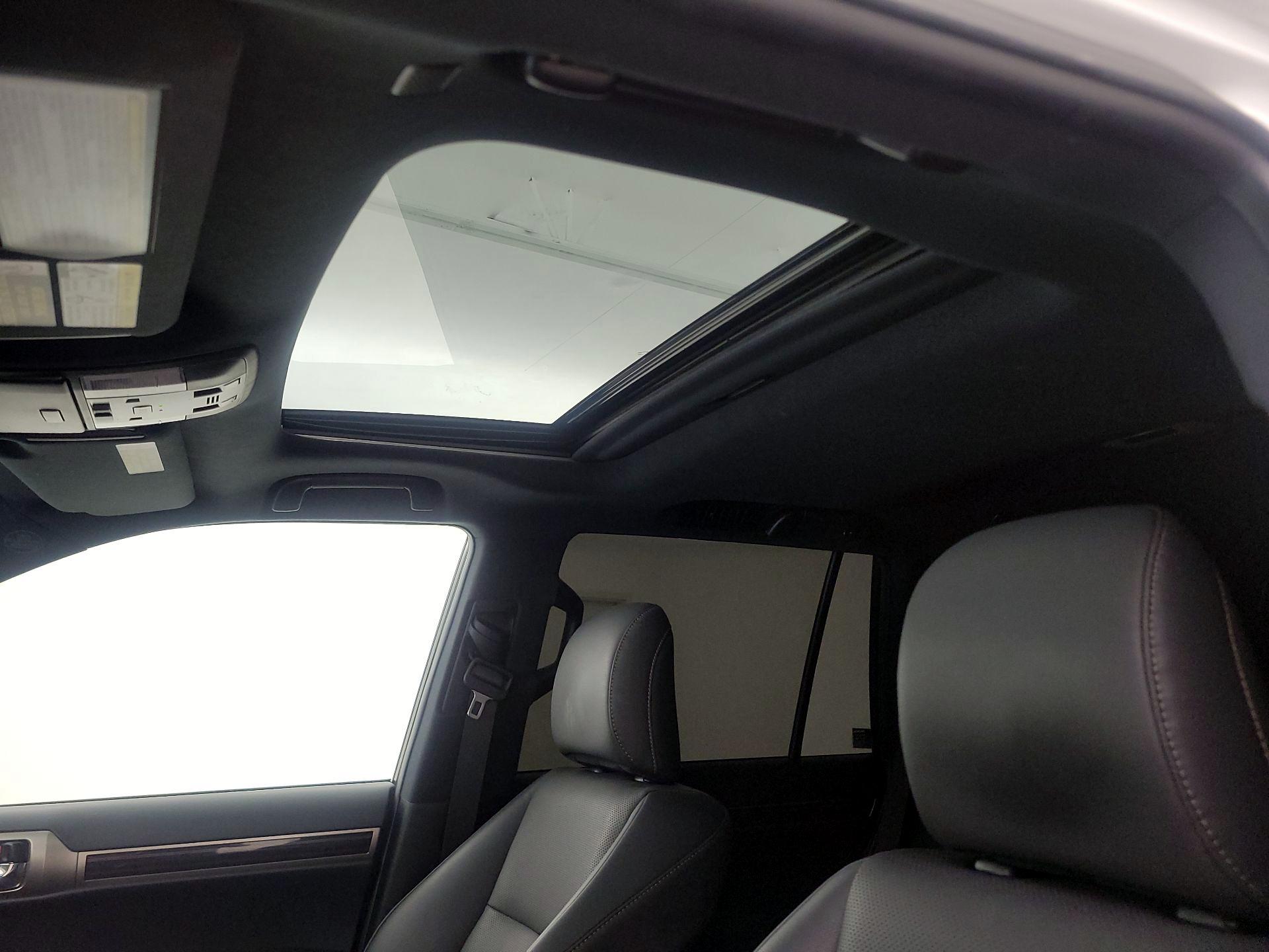 Thumbnail: 2021 Lexus GX - 20