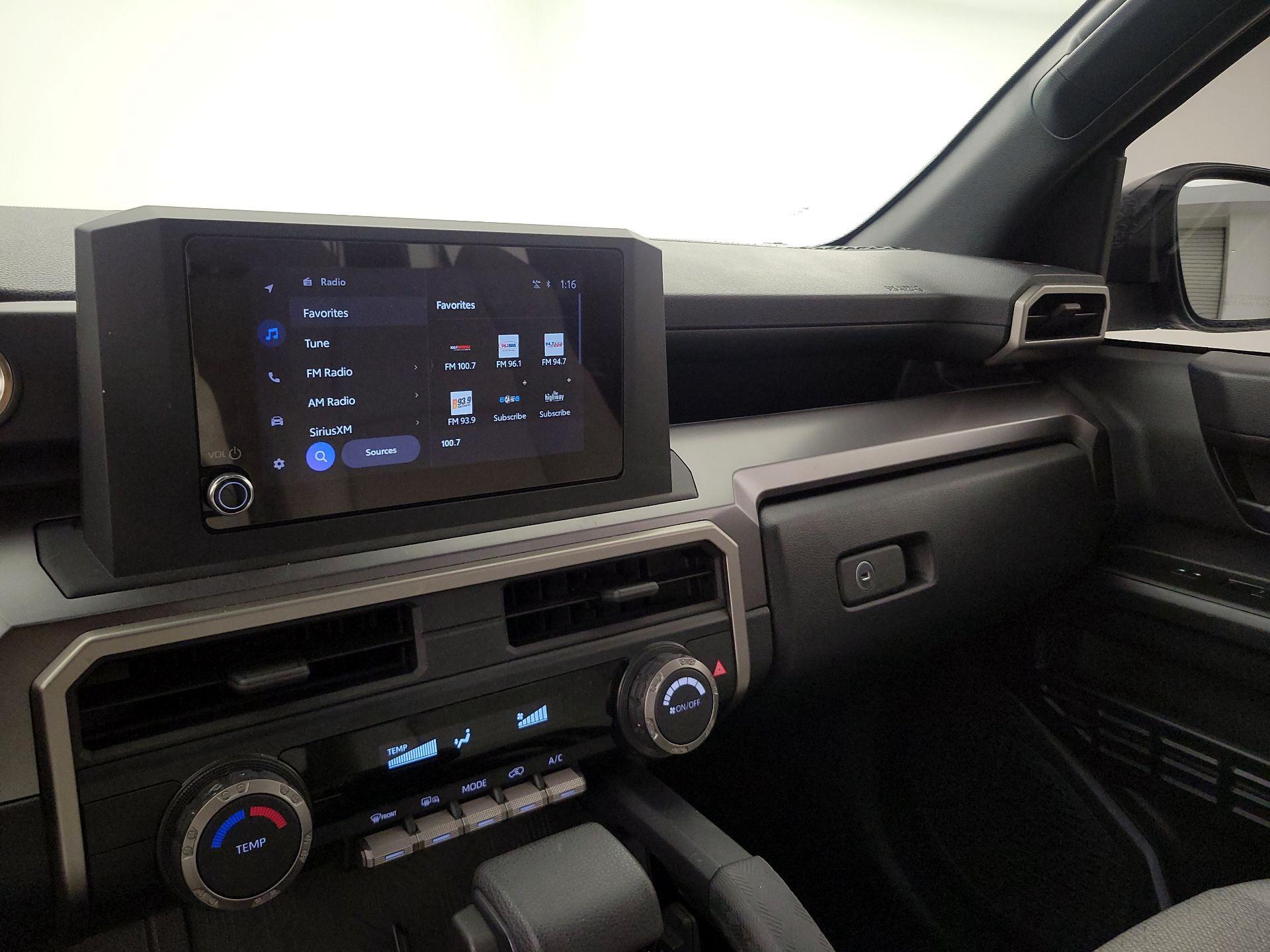 Thumbnail: 2025 Toyota 4Runner - 15