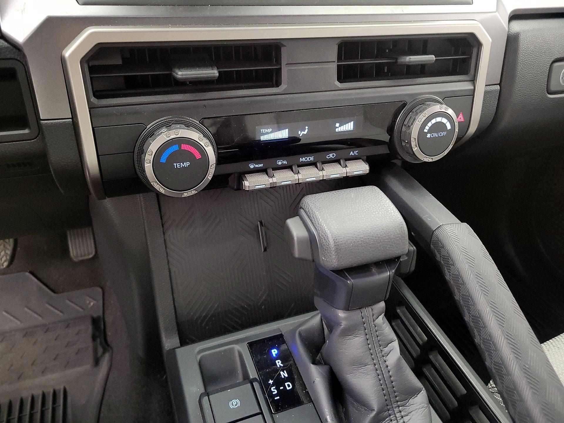 Thumbnail: 2025 Toyota 4Runner - 16