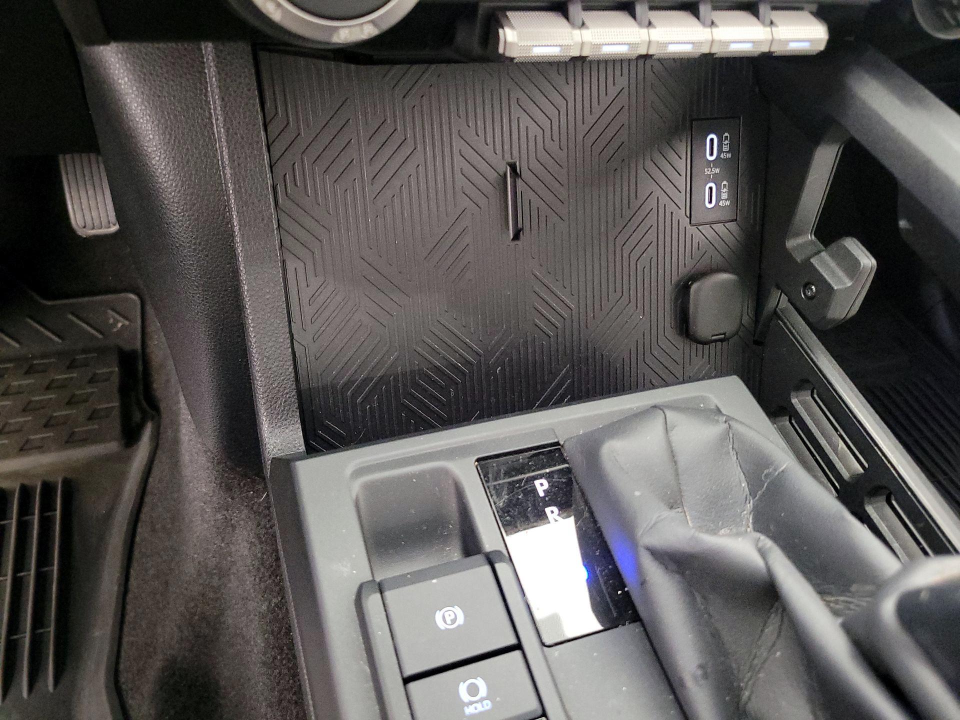 Thumbnail: 2025 Toyota 4Runner - 18