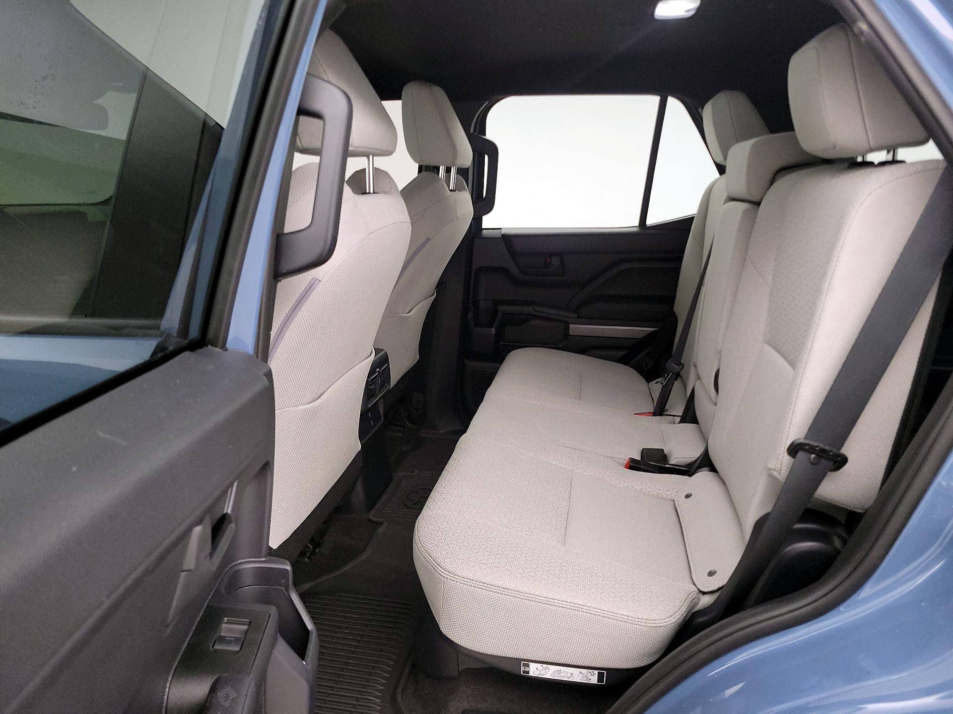 Thumbnail: 2025 Toyota 4Runner - 19