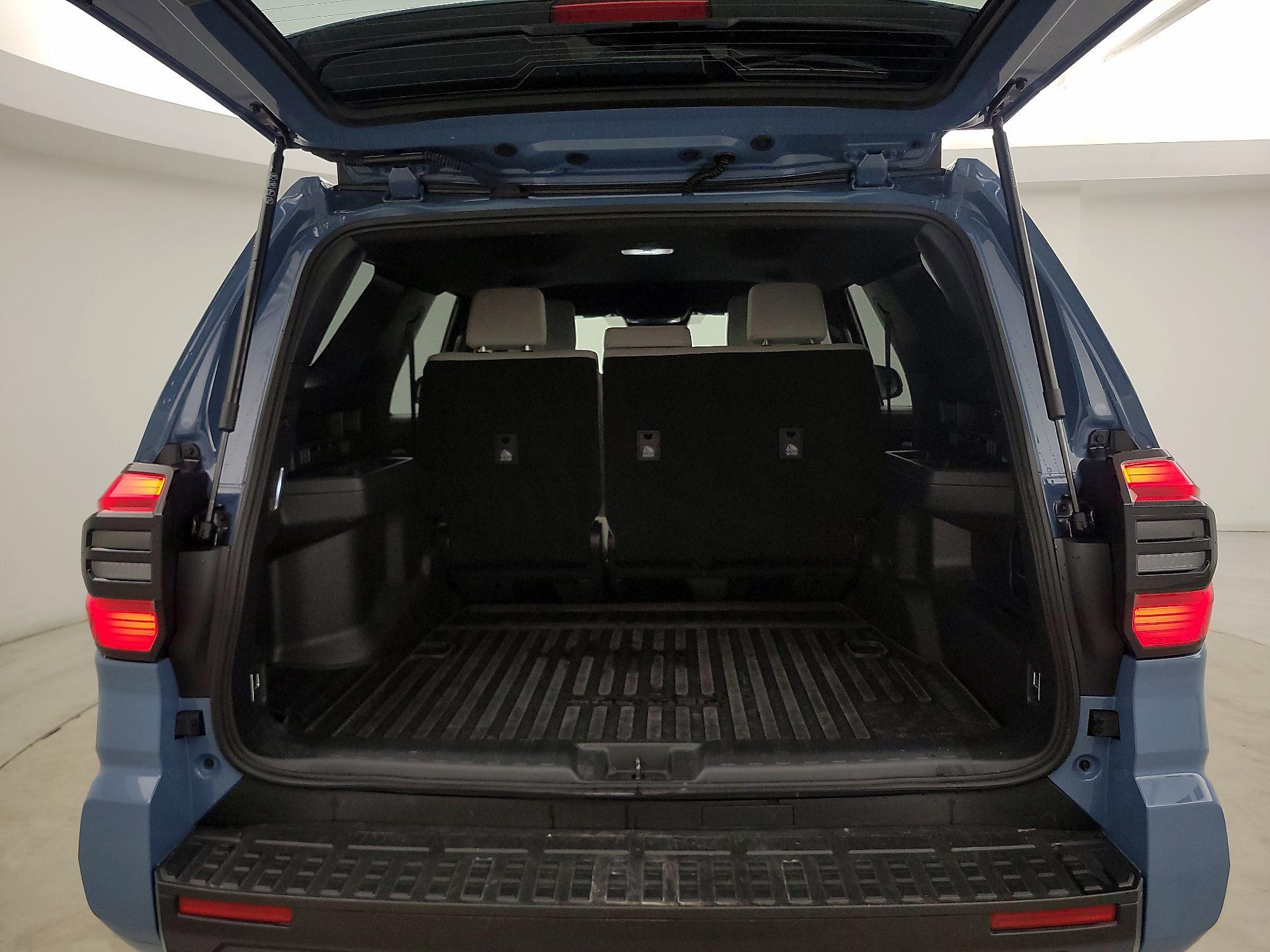 Thumbnail: 2025 Toyota 4Runner - 20