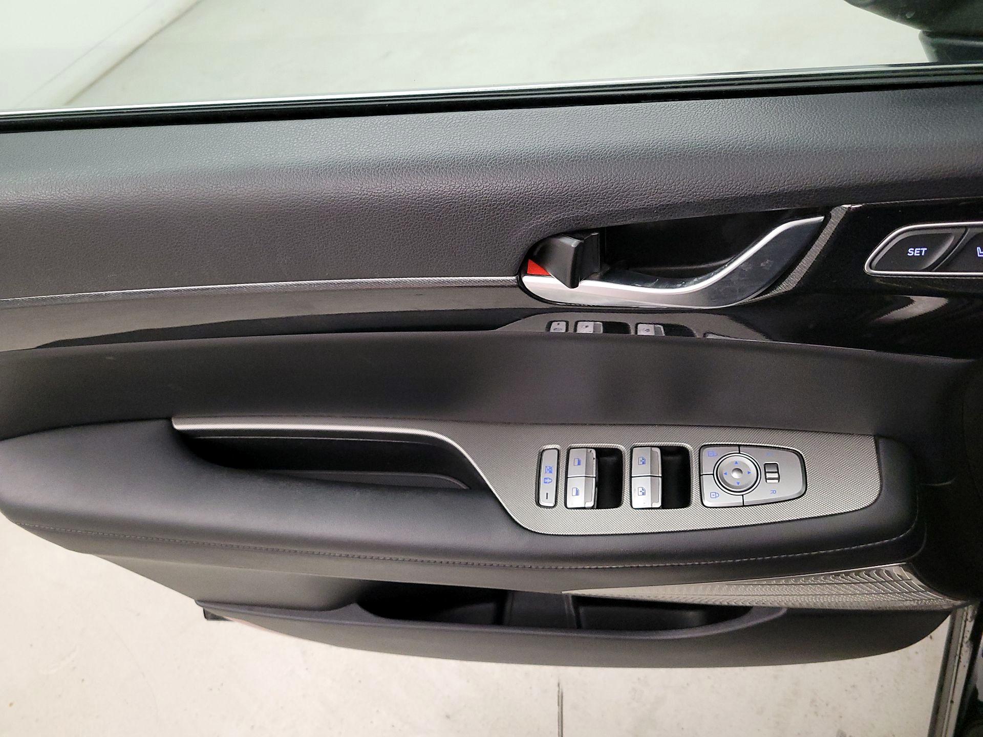 Thumbnail: 2021 Hyundai Palisade - 12