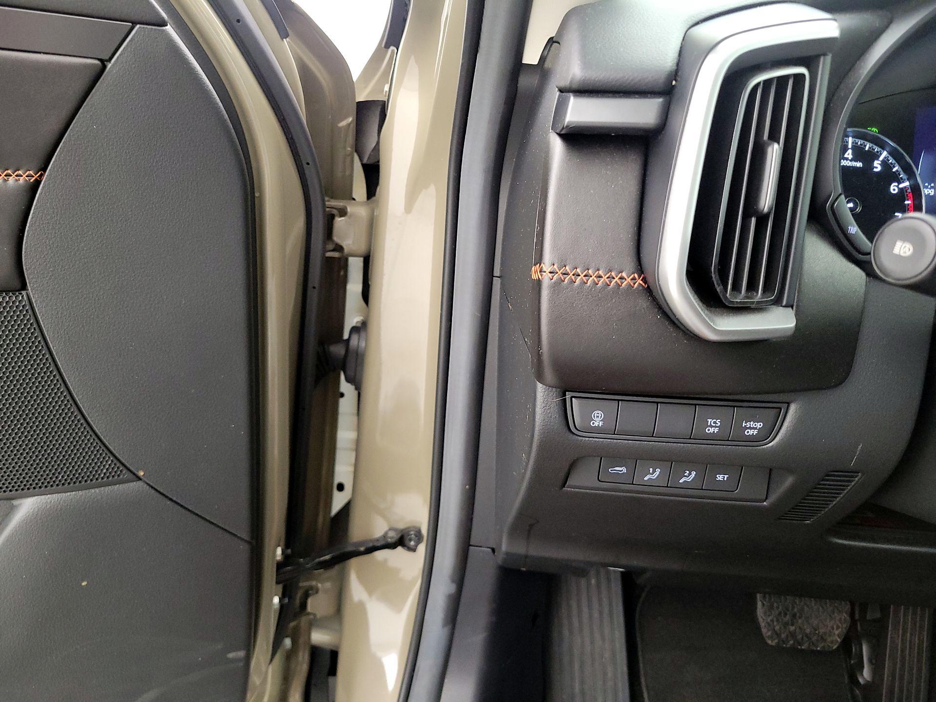 Thumbnail: 2025 Mazda CX-50 - 13