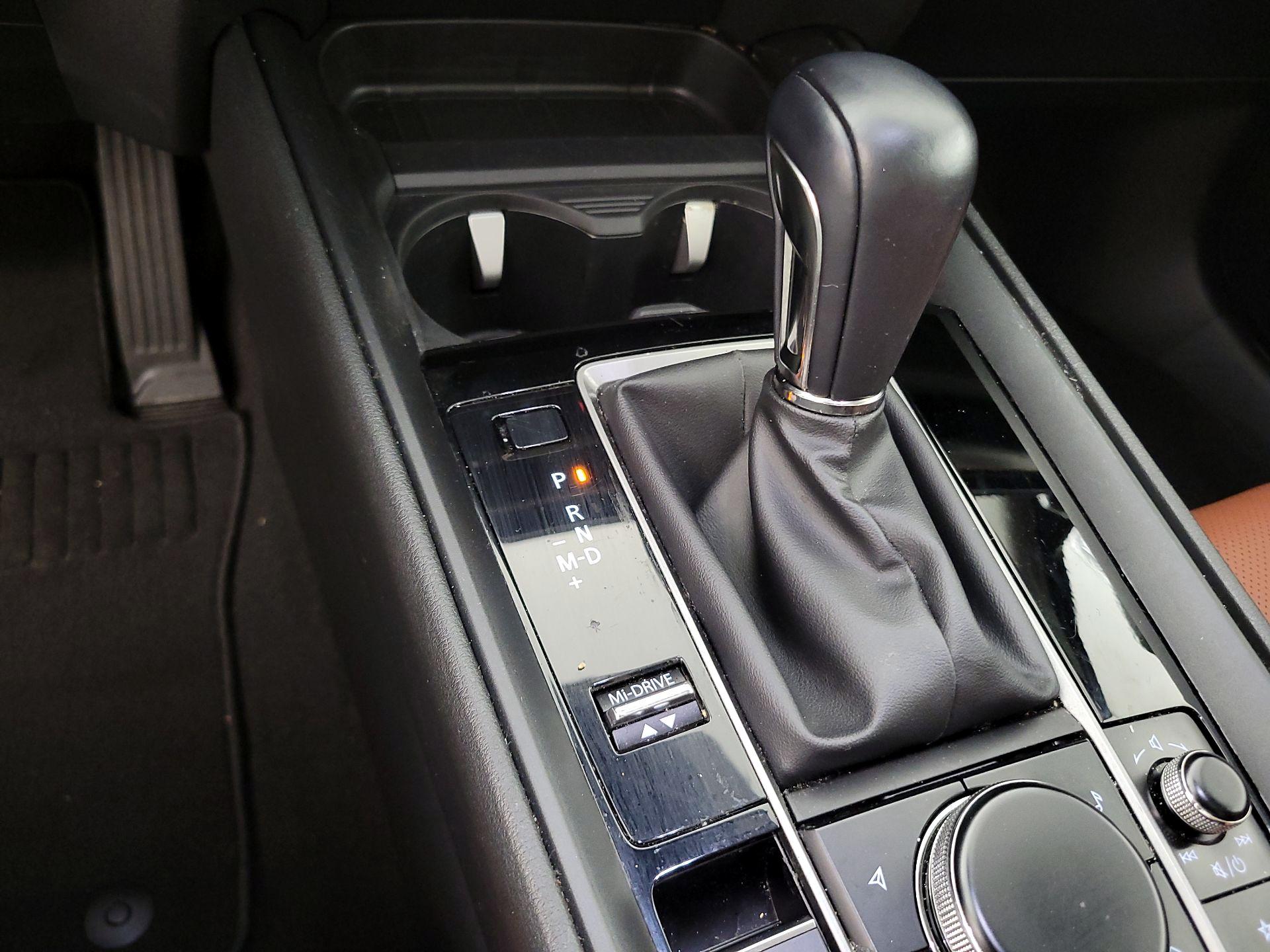 Thumbnail: 2025 Mazda CX-50 - 18