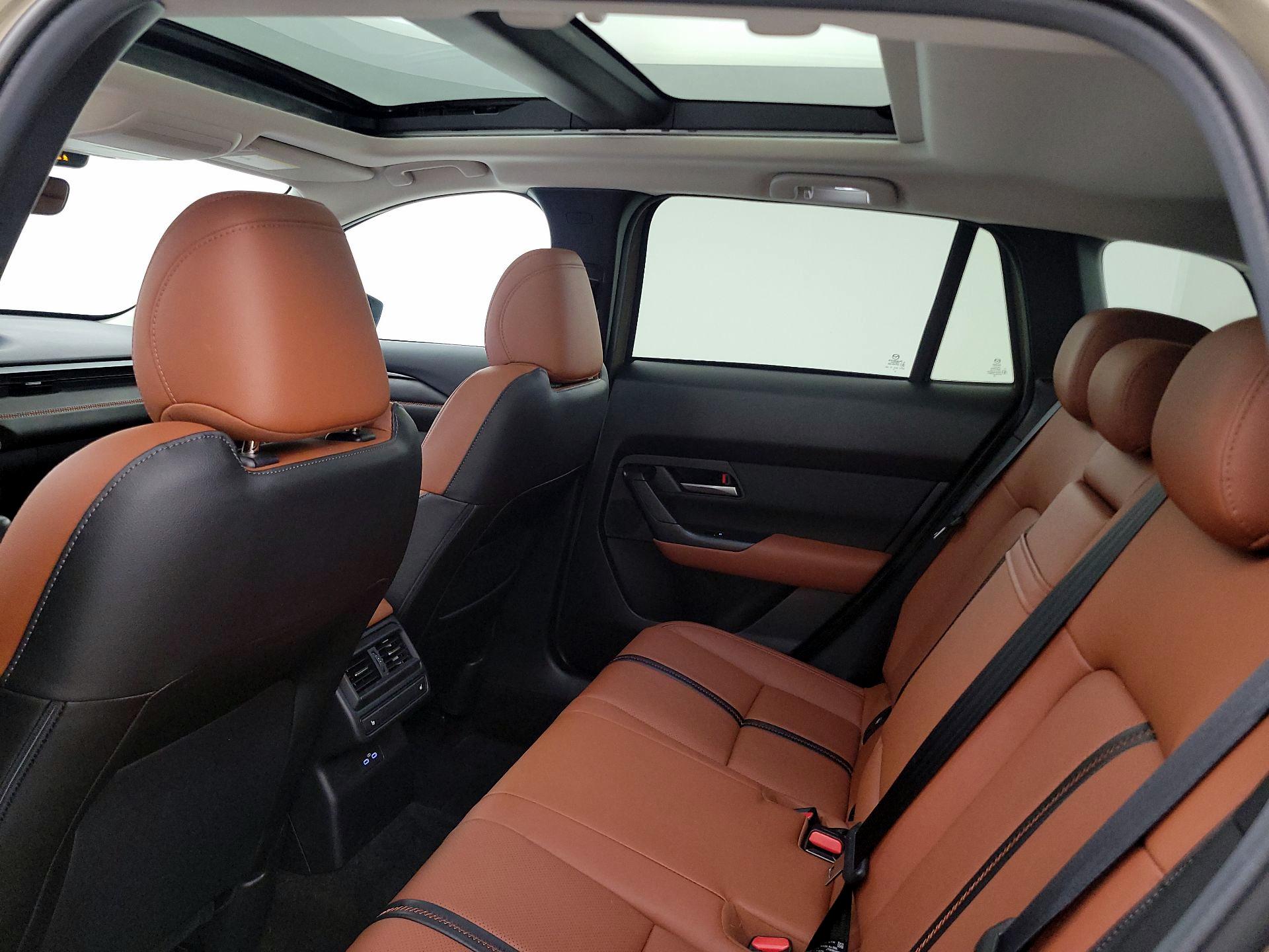 Thumbnail: 2025 Mazda CX-50 - 20