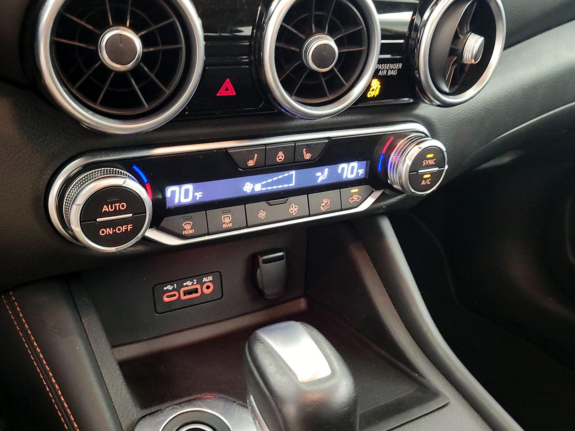 Thumbnail: 2020 Nissan Sentra - 16