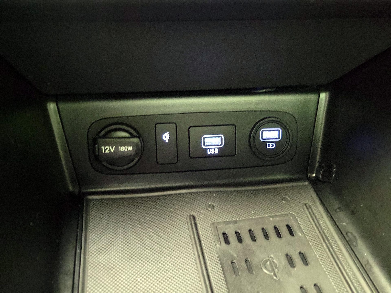 2022 Hyundai Sonata SEL Plus - Photo 20