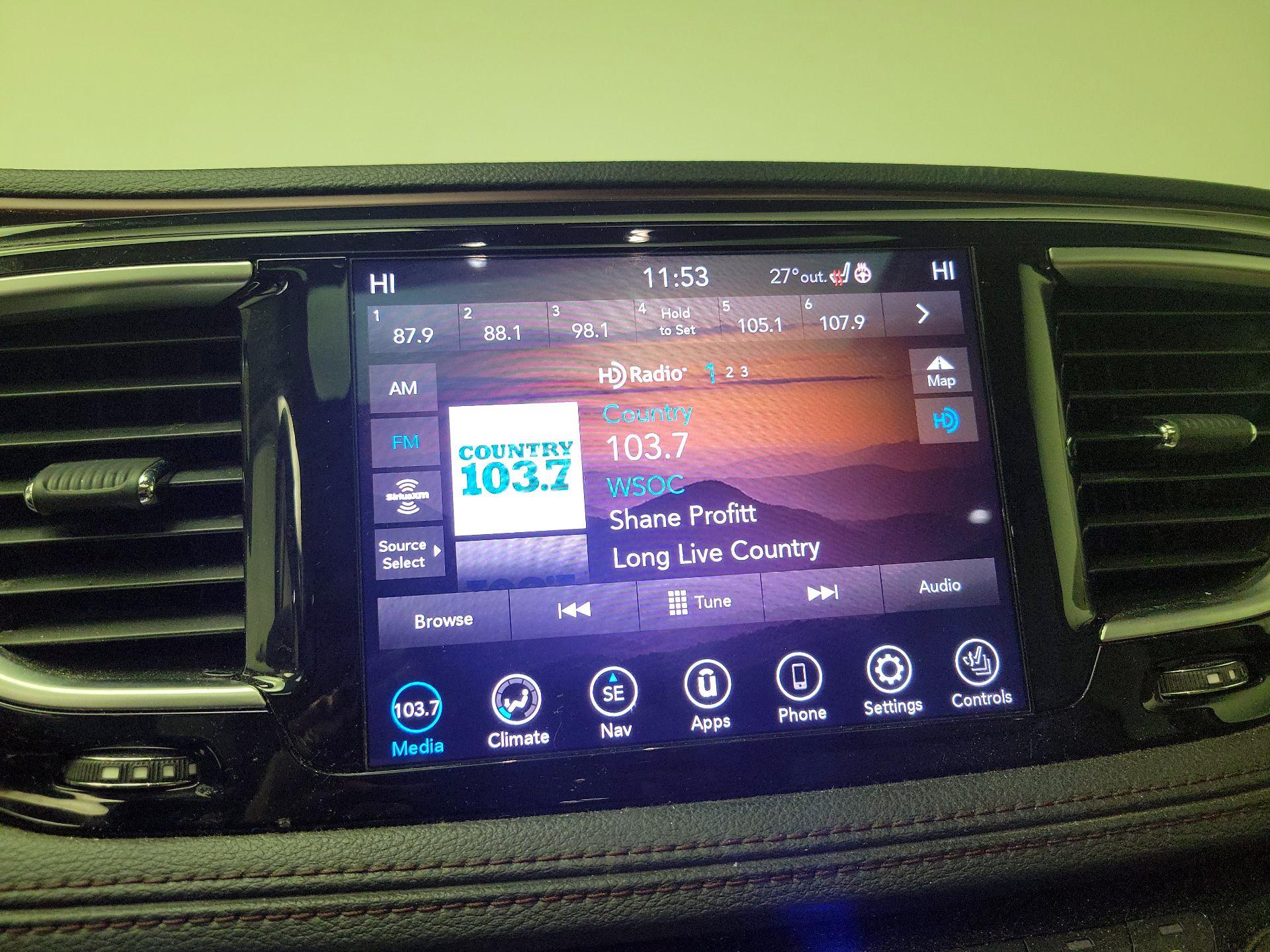 Thumbnail: 2020 Chrysler Pacifica - 16