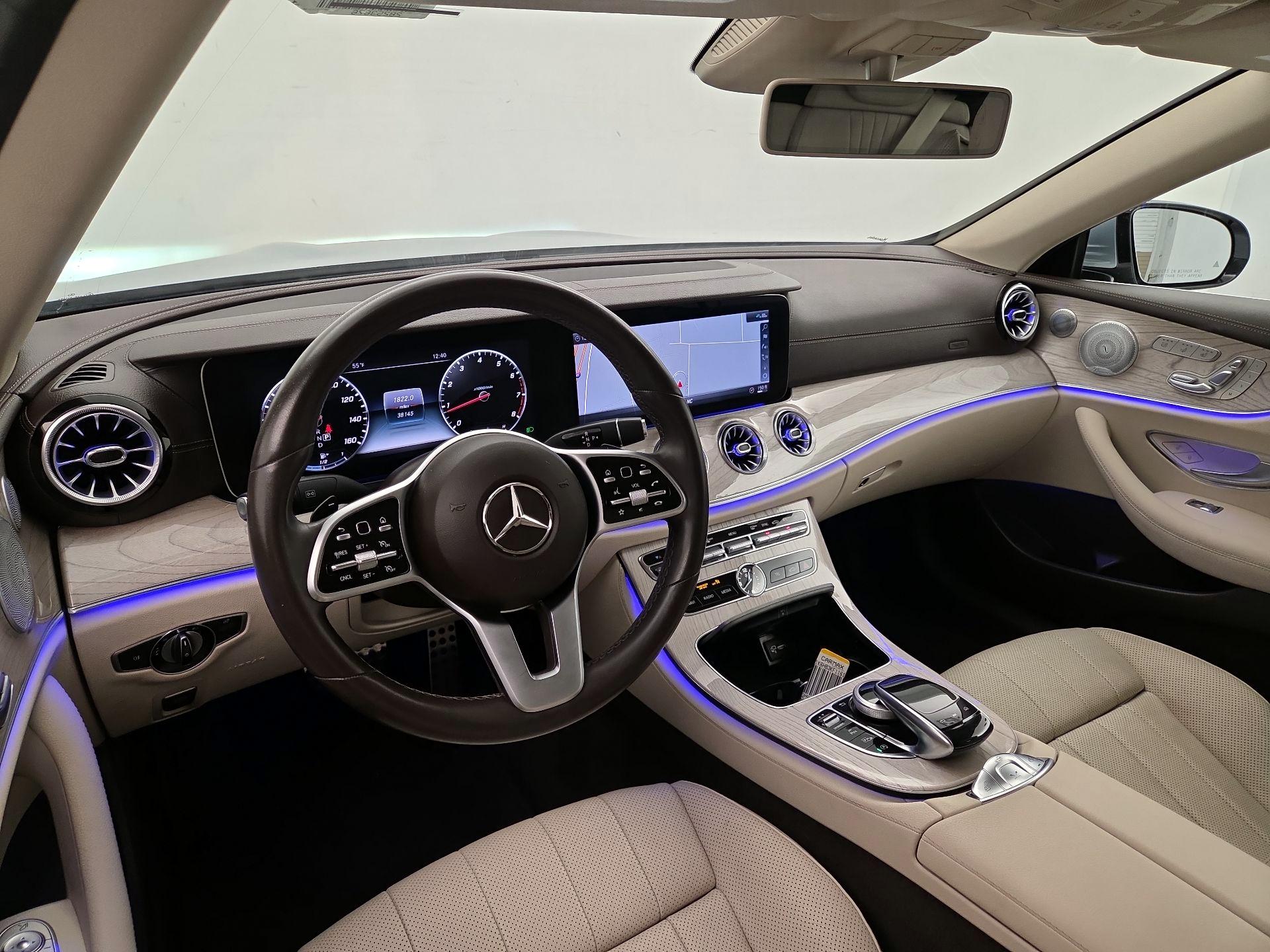Thumbnail: 2019 Mercedes-Benz E-Class - 9