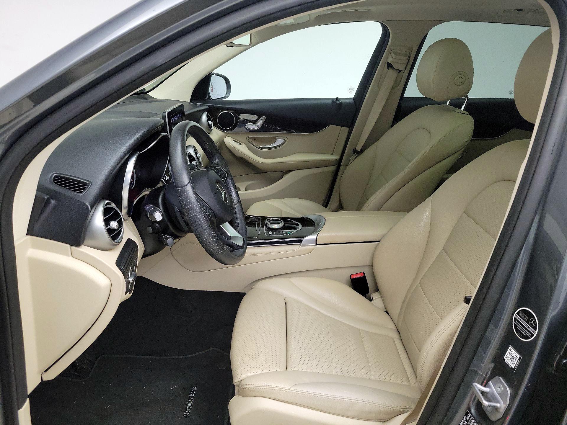 Thumbnail: 2018 Mercedes-Benz GLC - 11