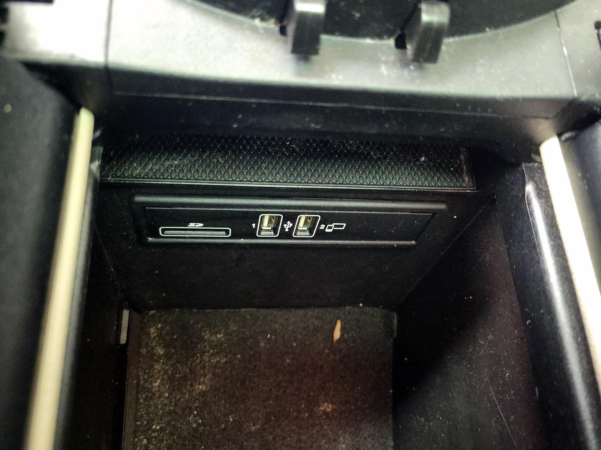 Thumbnail: 2018 Mercedes-Benz GLC - 18