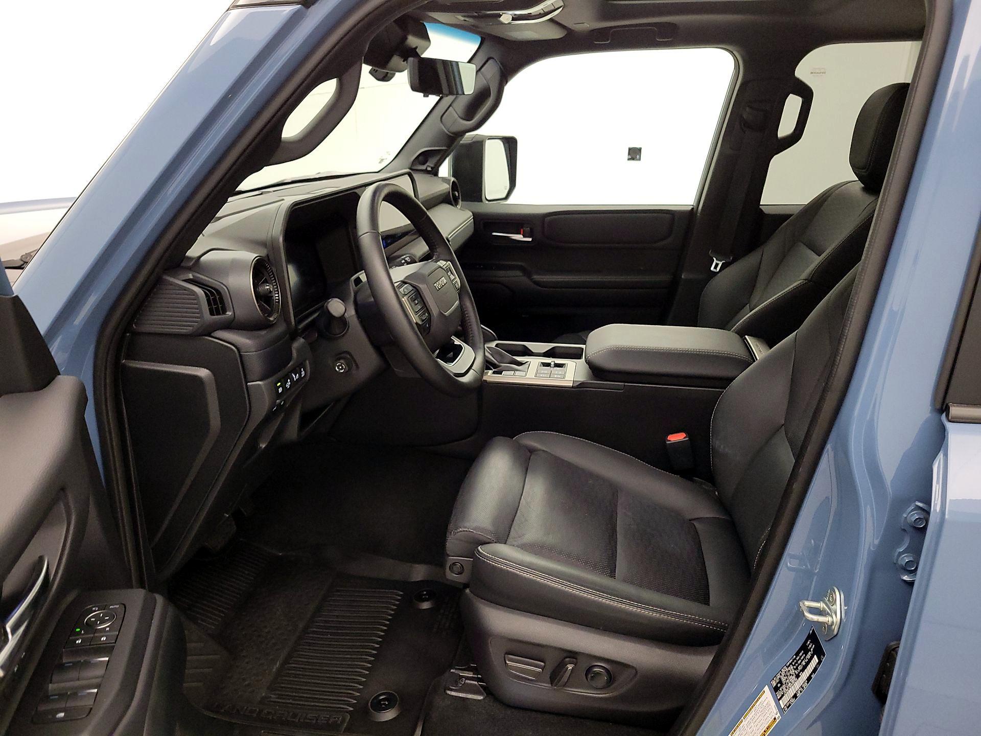 Thumbnail: 2025 Toyota Land Cruiser - 11