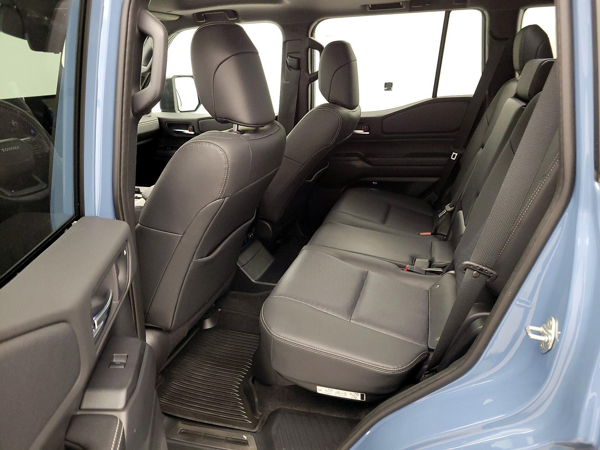 Thumbnail: 2025 Toyota Land Cruiser - 20