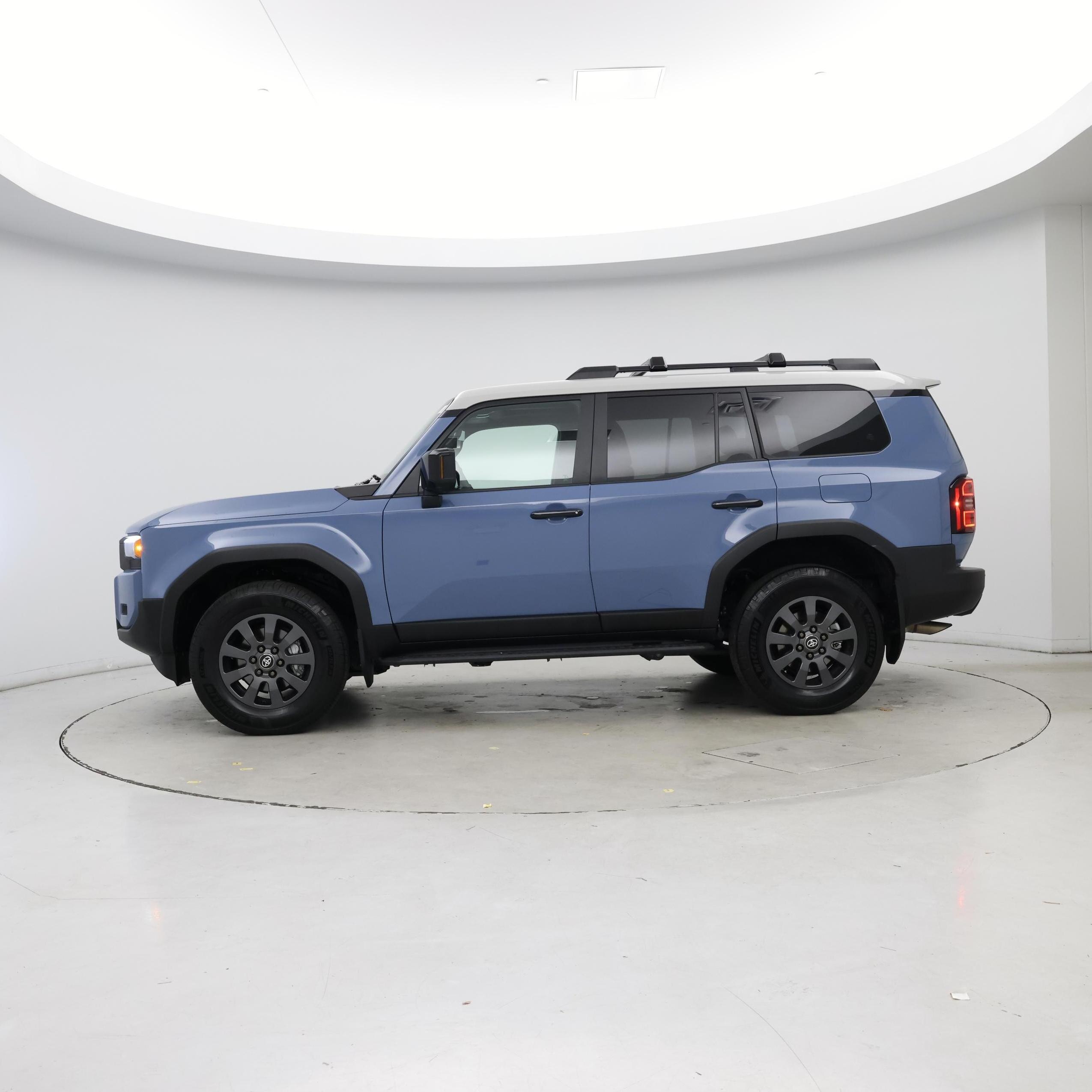 Thumbnail: 2025 Toyota Land Cruiser - 3