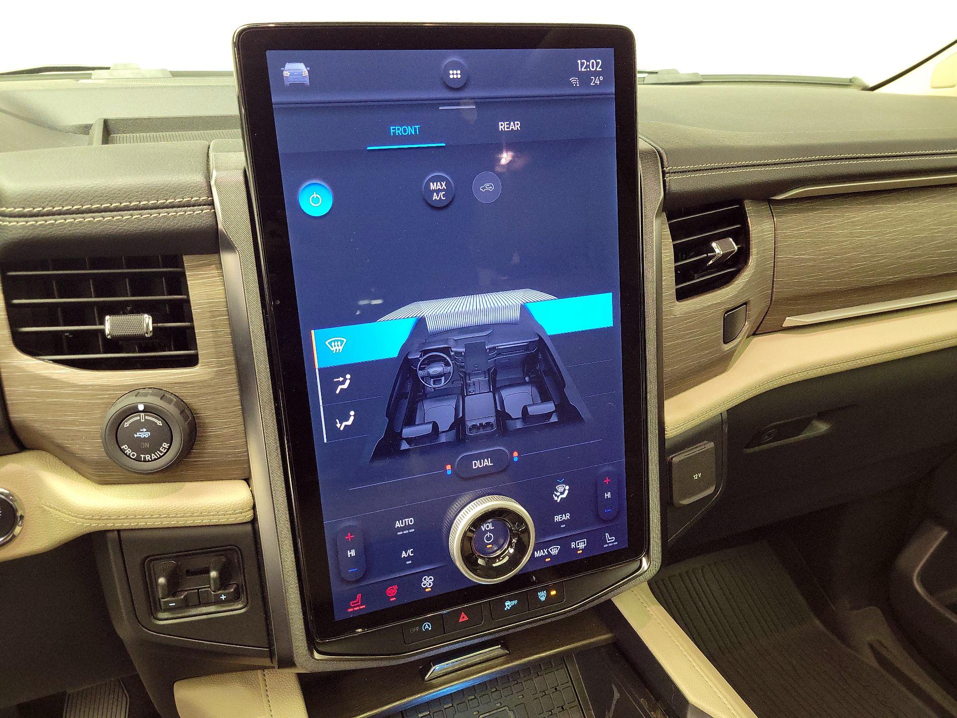 Thumbnail: 2023 Ford Expedition MAX - 17