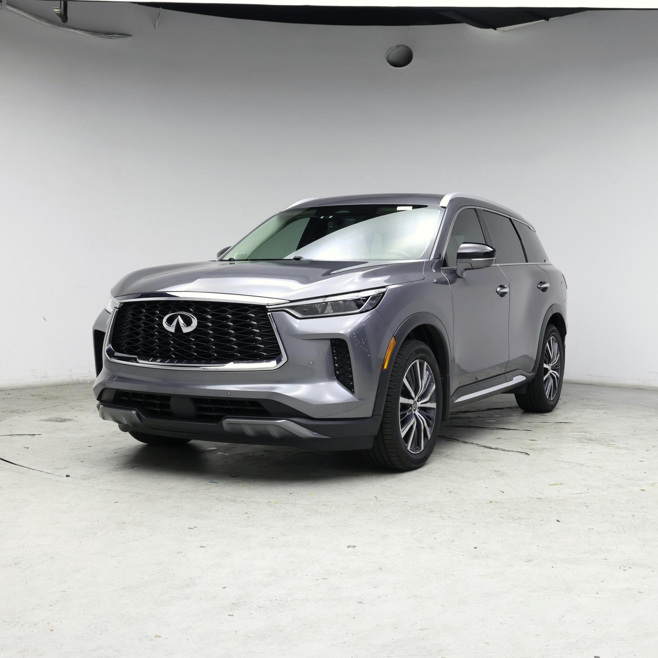 Thumbnail: 2023 INFINITI QX60 - 4