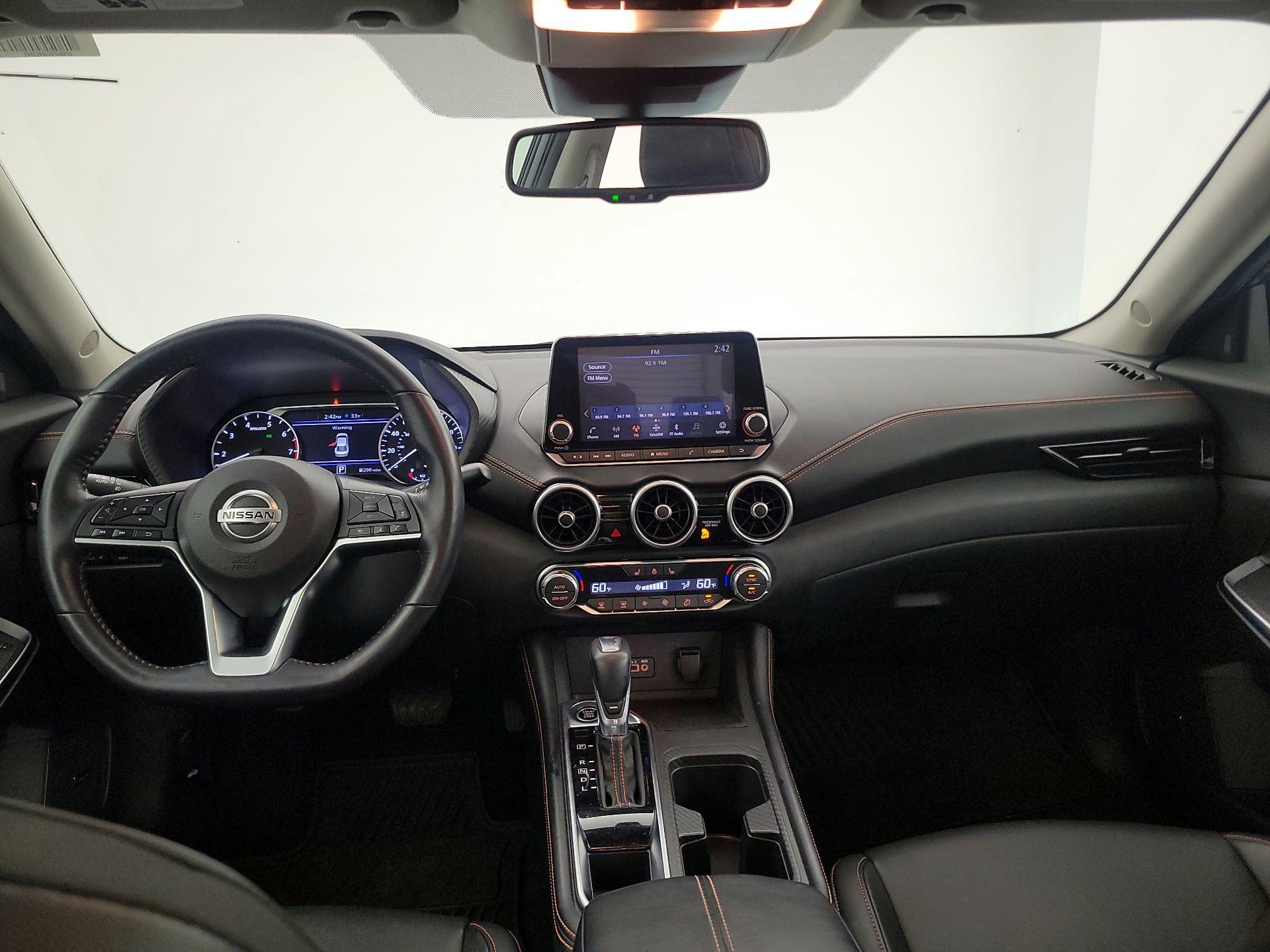 Thumbnail: 2020 Nissan Sentra - 9