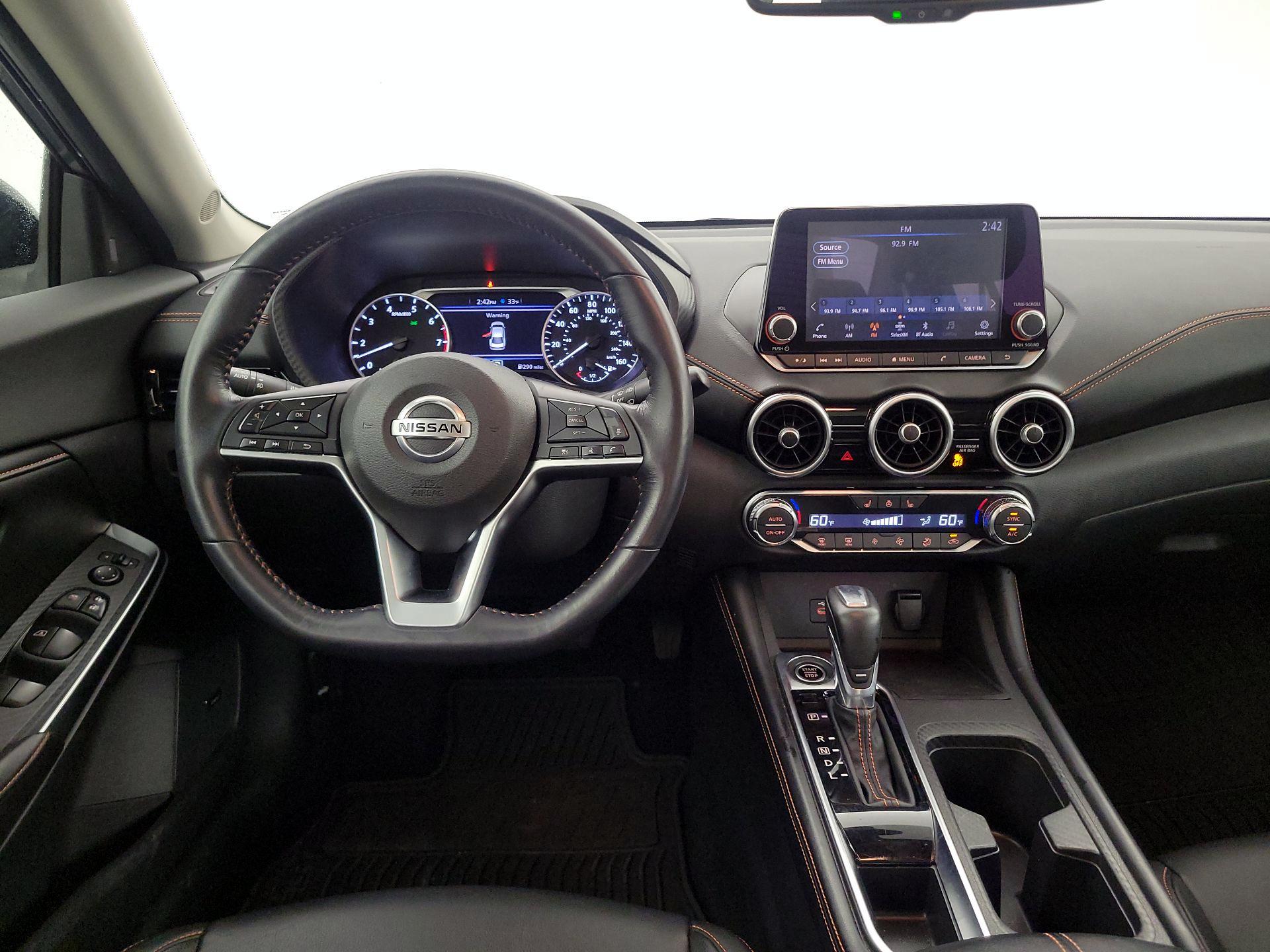 Thumbnail: 2020 Nissan Sentra - 10