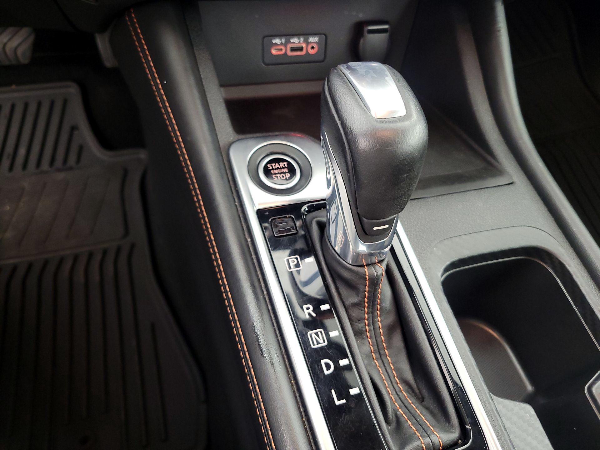 Thumbnail: 2020 Nissan Sentra - 17