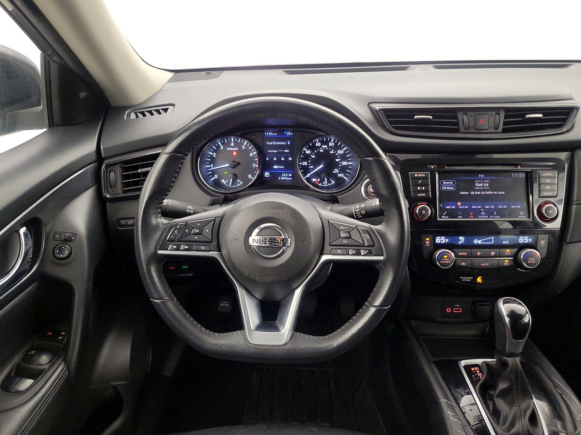 Thumbnail: 2020 Nissan Rogue - 10