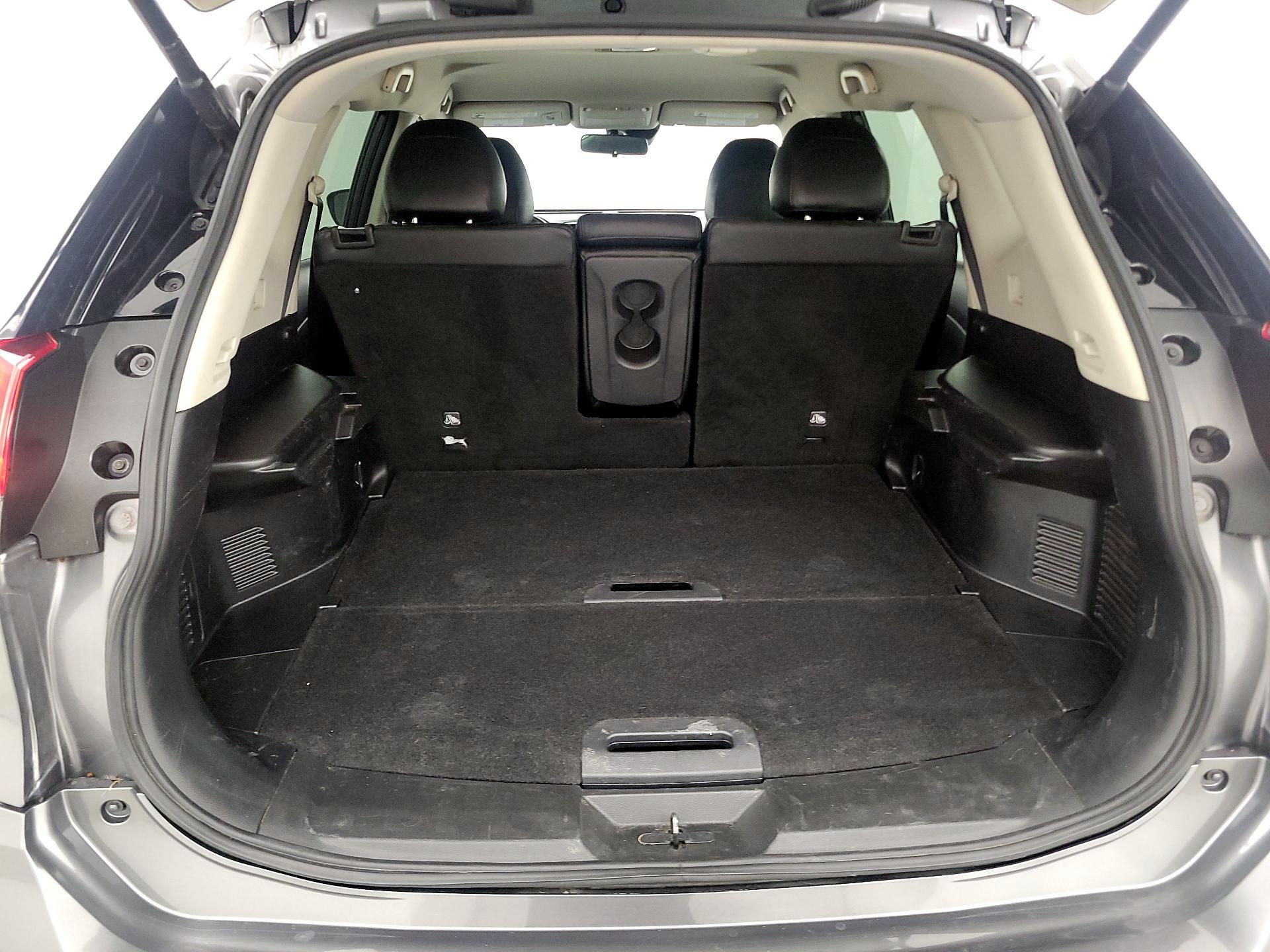 Thumbnail: 2020 Nissan Rogue - 20