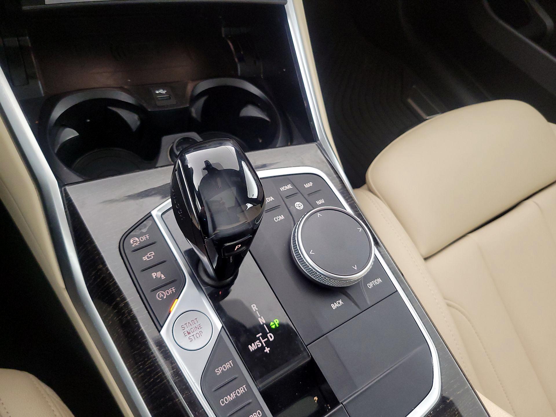 Thumbnail: 2021 BMW 3 Series - 18