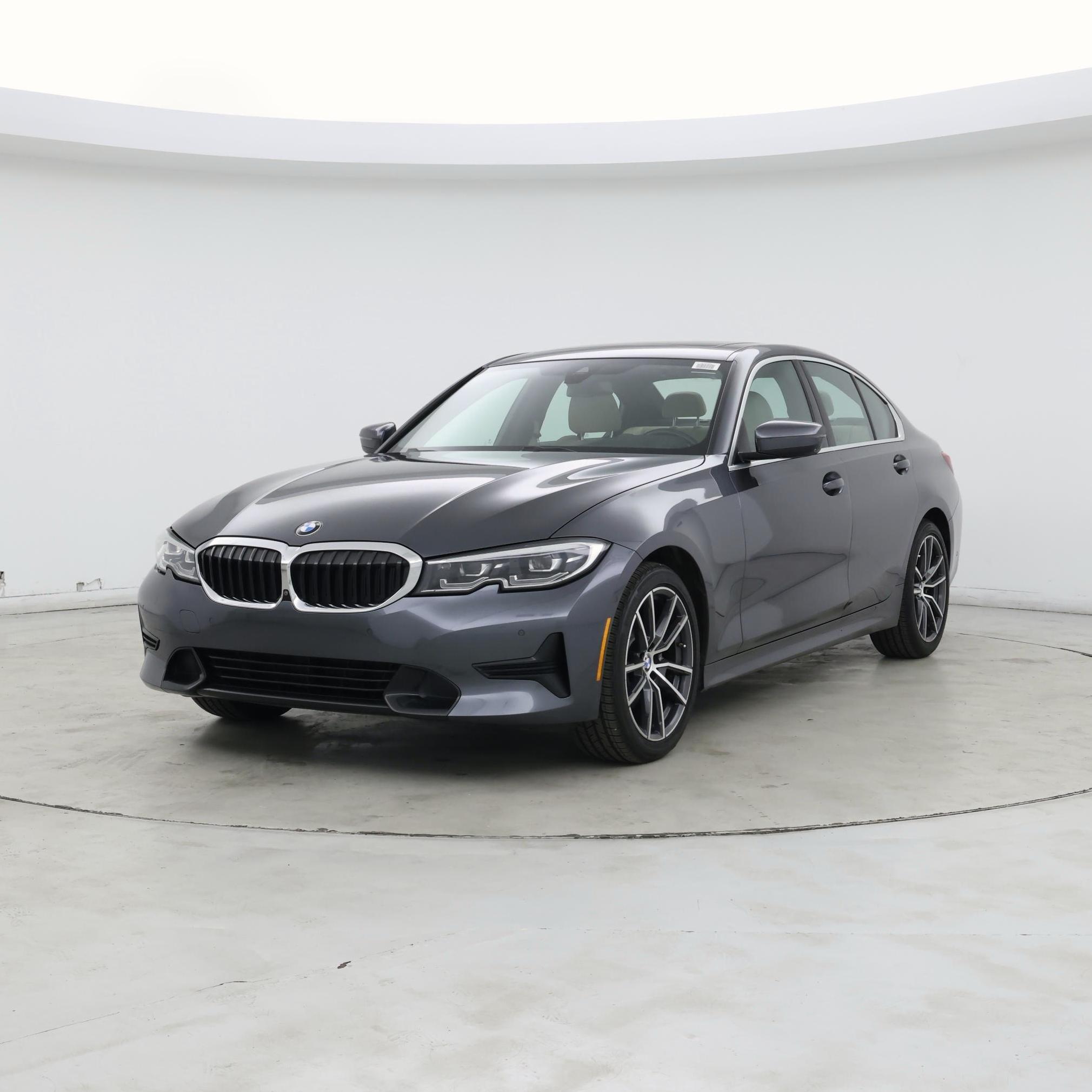 Thumbnail: 2021 BMW 3 Series - 4
