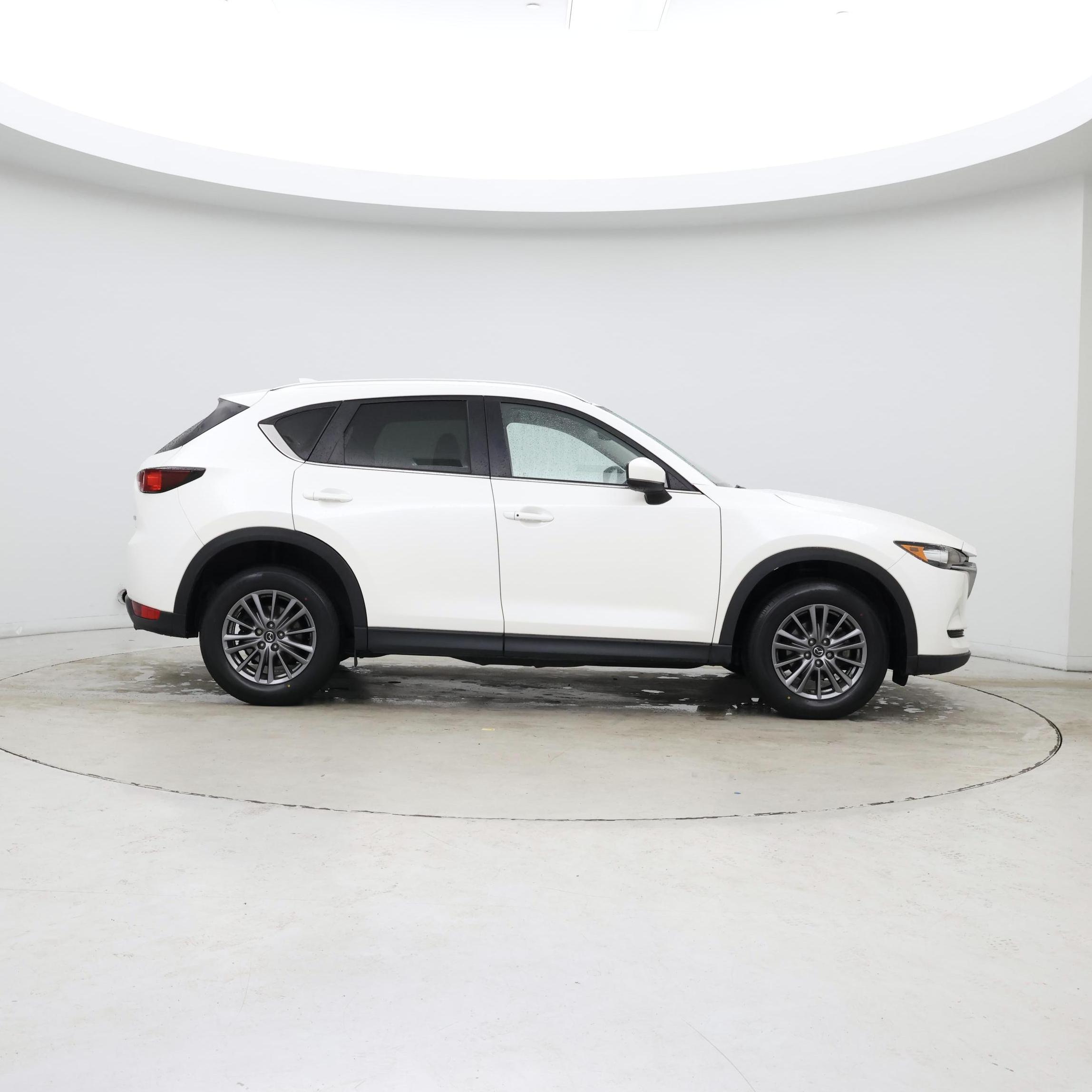 Thumbnail: 2017 Mazda CX-5 - 7