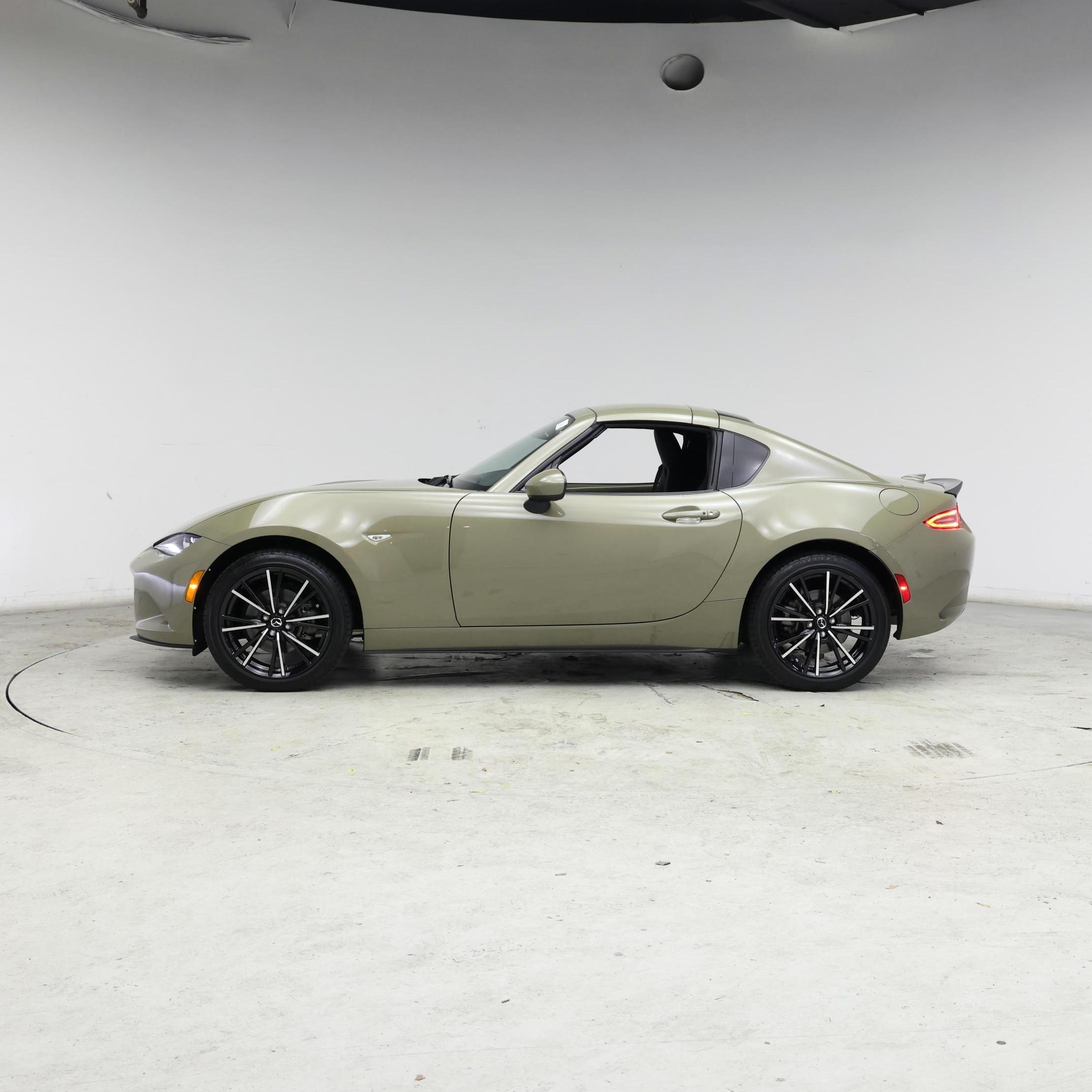 Thumbnail: 2024 Mazda MX-5 Miata - 3