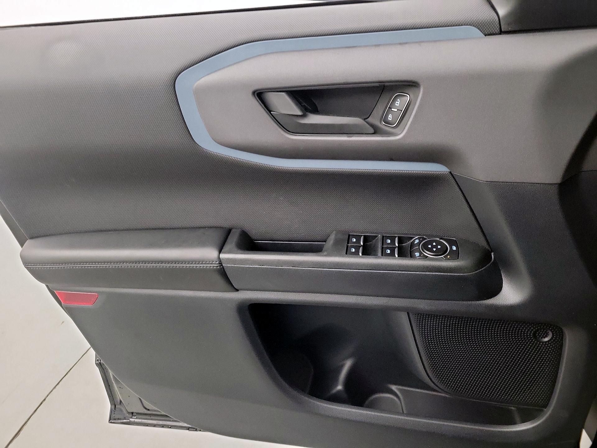 Thumbnail: 2022 Ford Bronco Sport - 10