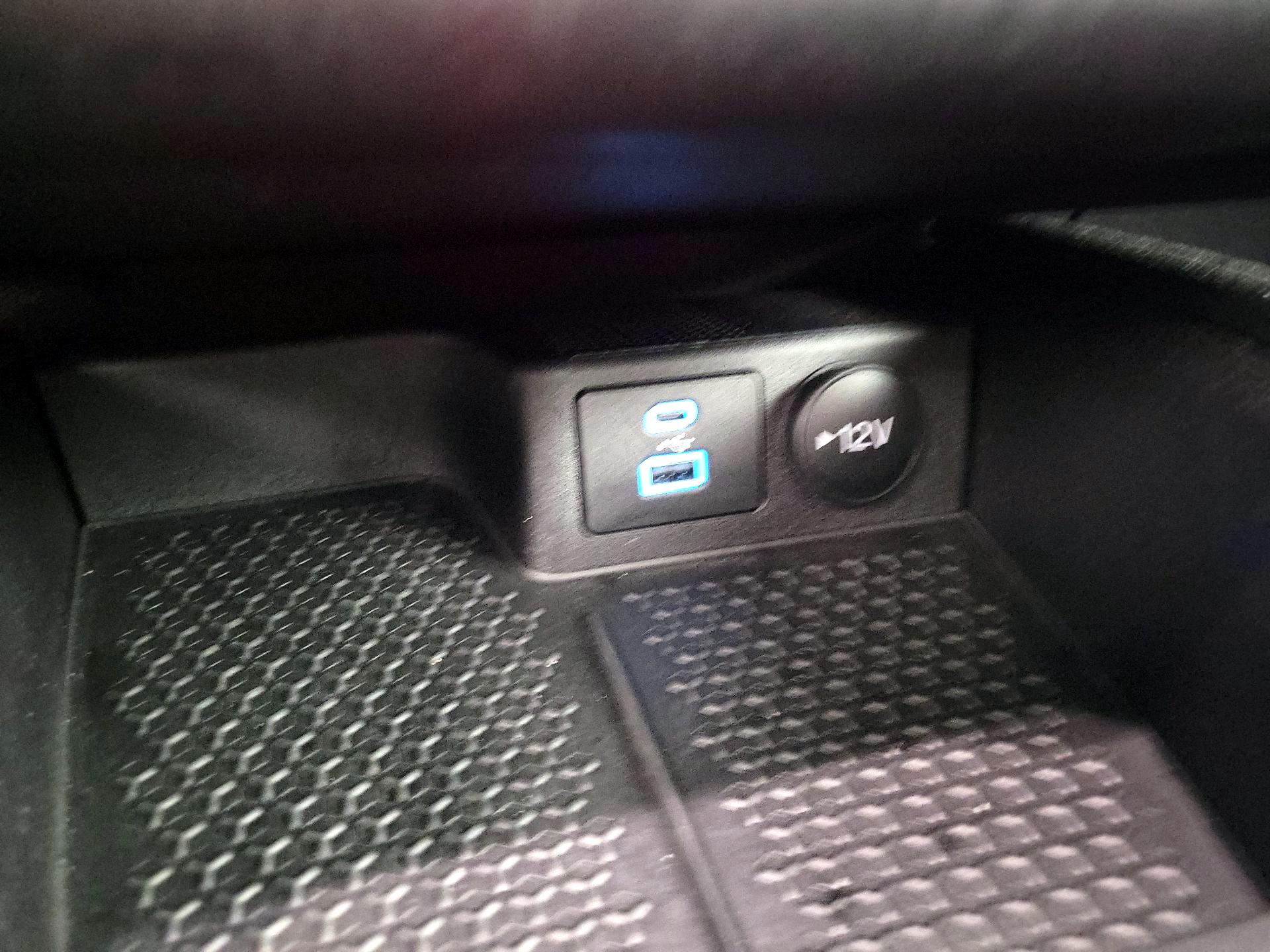 Thumbnail: 2022 Ford Bronco Sport - 16